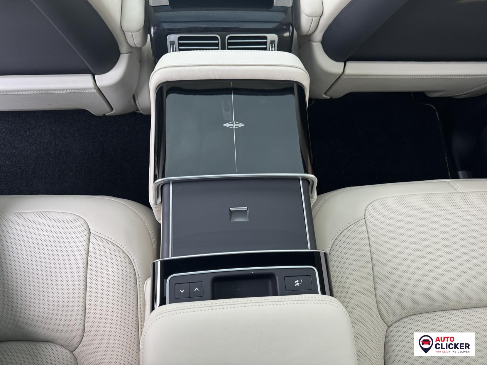 Land Rover Range Rover 3.0 TD V6 Autobiography SUV 5dr Diesel Auto 4WD Euro 6 (s/s) (258 ps)