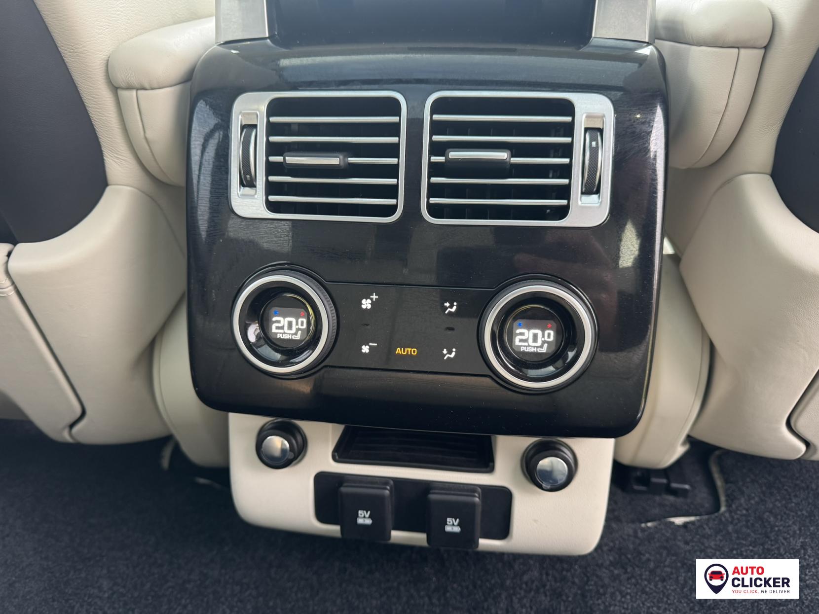 Land Rover Range Rover 3.0 TD V6 Autobiography SUV 5dr Diesel Auto 4WD Euro 6 (s/s) (258 ps)