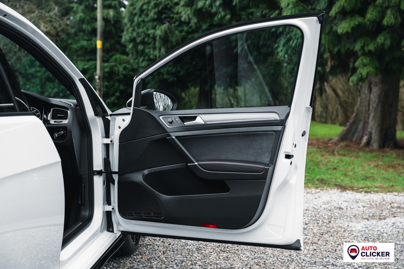 Volkswagen Golf 2.0 TSI GTI TCR Hatchback 5dr Petrol DSG Euro 6 (s/s) (290 ps)