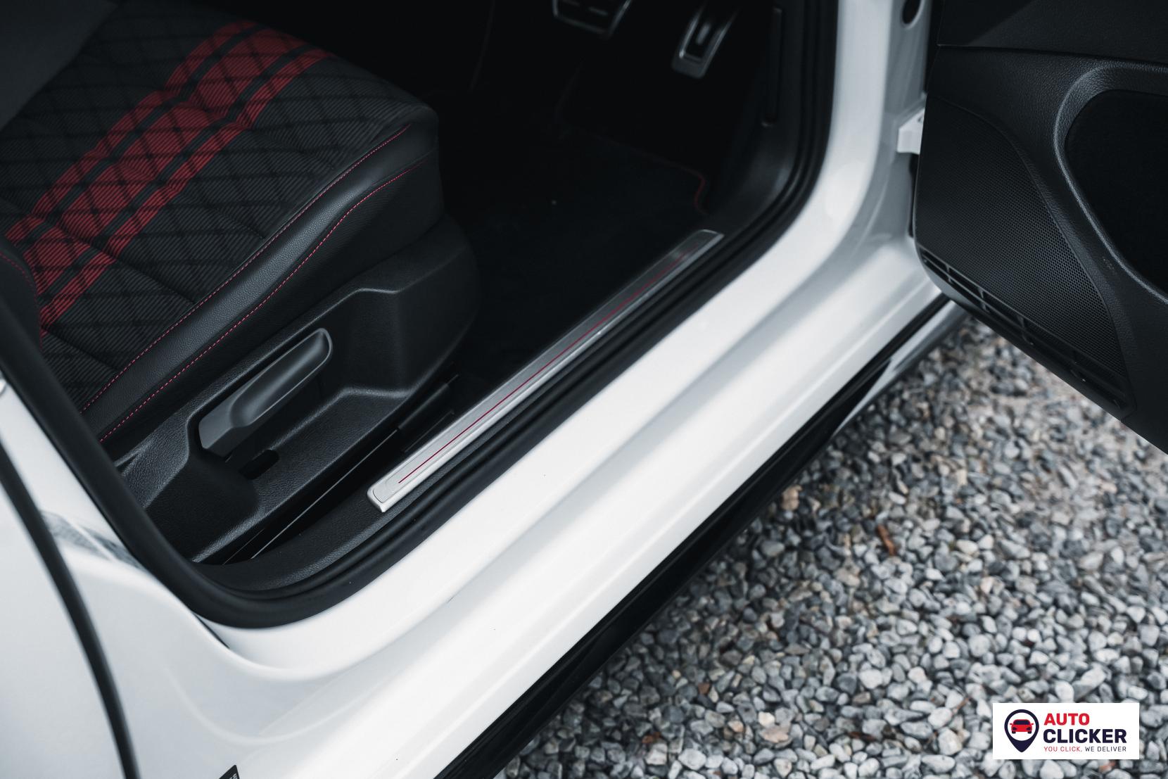 Volkswagen Golf 2.0 TSI GTI TCR Hatchback 5dr Petrol DSG Euro 6 (s/s) (290 ps)