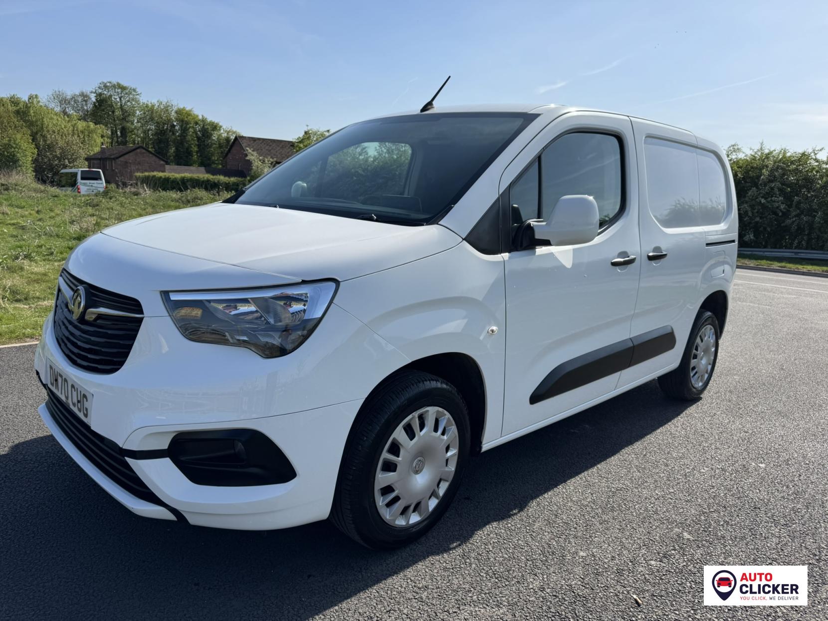 Vauxhall Combo 1.5 Turbo D 2300 Sportive Panel Van 4dr Diesel Manual L1 H1 Euro 6 (100 ps)