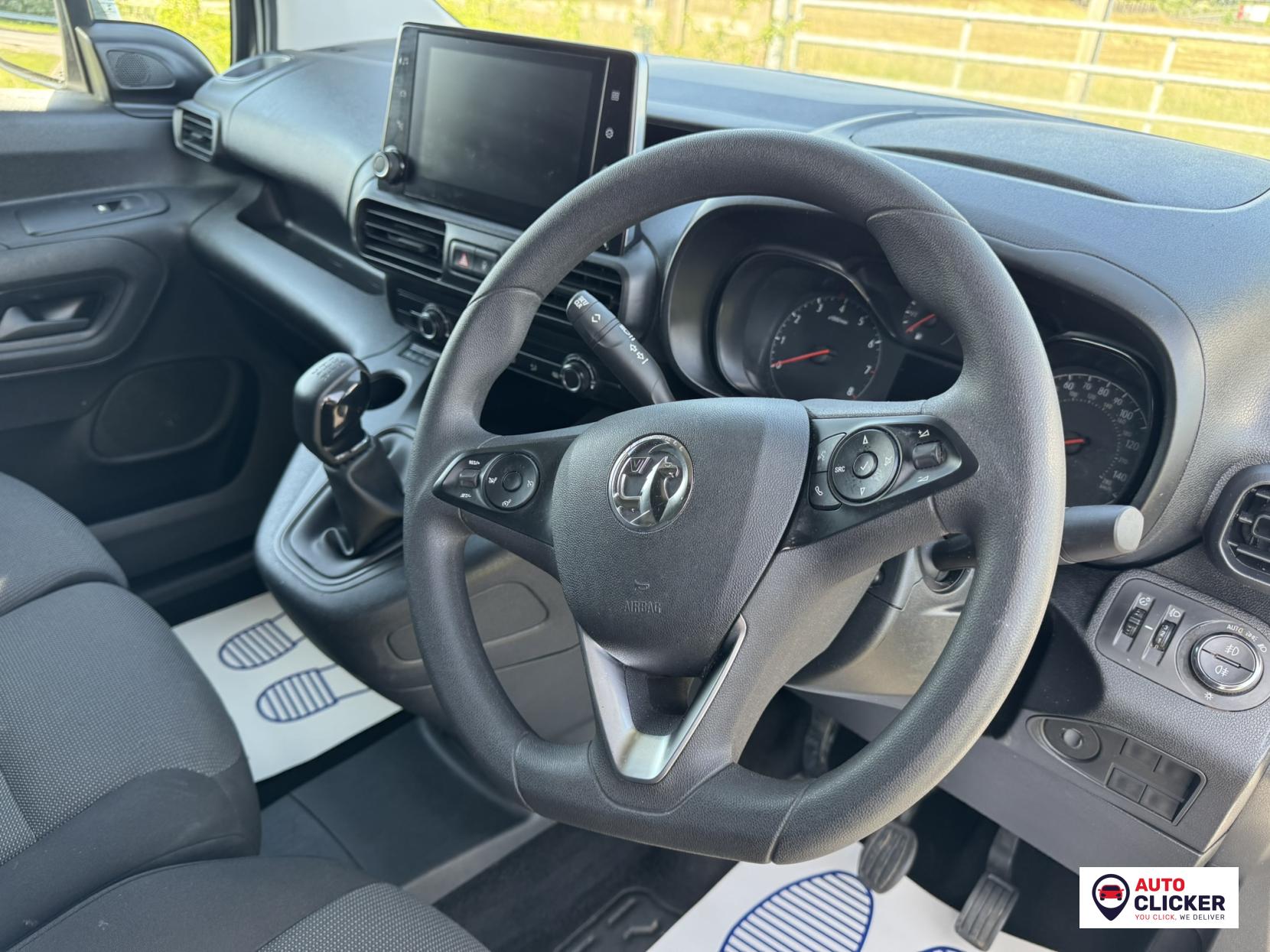 Vauxhall Combo 1.5 Turbo D 2300 Sportive Panel Van 4dr Diesel Manual L1 H1 Euro 6 (100 ps)