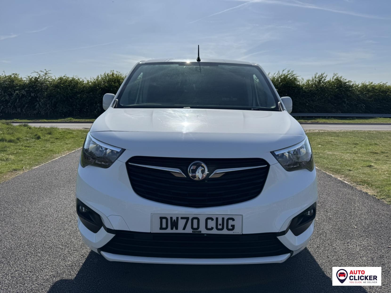 Vauxhall Combo 1.5 Turbo D 2300 Sportive Panel Van 4dr Diesel Manual L1 H1 Euro 6 (100 ps)