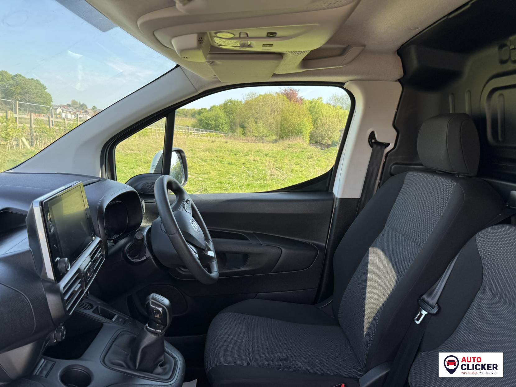 Vauxhall Combo 1.5 Turbo D 2300 Sportive Panel Van 4dr Diesel Manual L1 H1 Euro 6 (100 ps)
