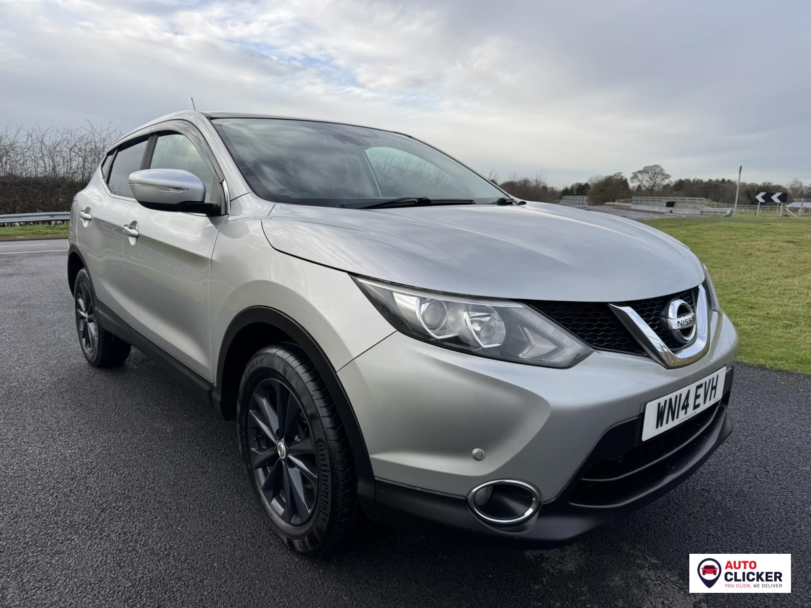 Nissan Qashqai 1.5 dCi Acenta Premium SUV 5dr Diesel Manual 2WD Euro 5 (s/s) (110 ps)
