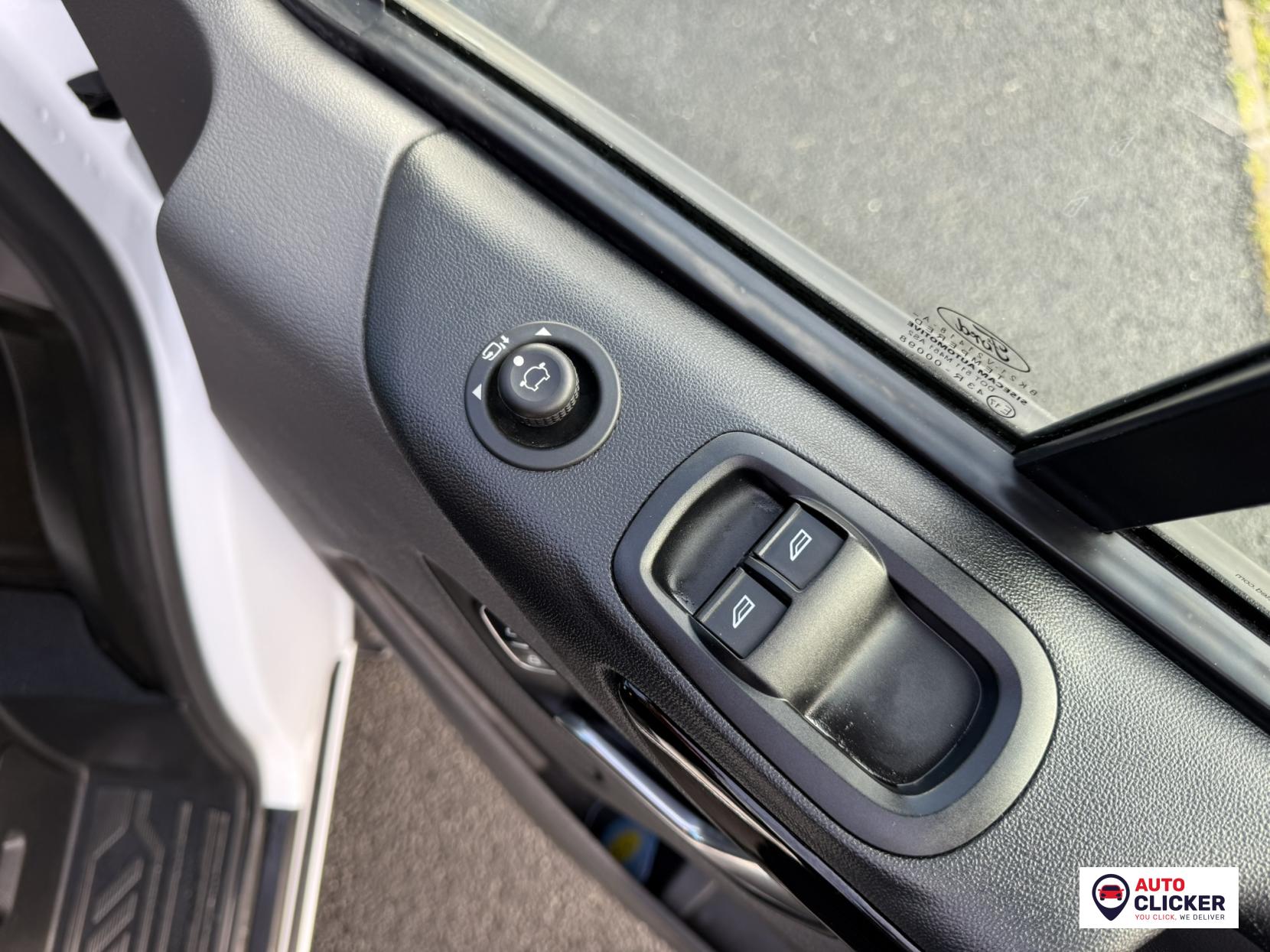 Ford Transit Custom 2.0 300 EcoBlue Limited Panel Van 5dr Diesel Manual L1 H1 Euro 6 (s/s) (130 ps)