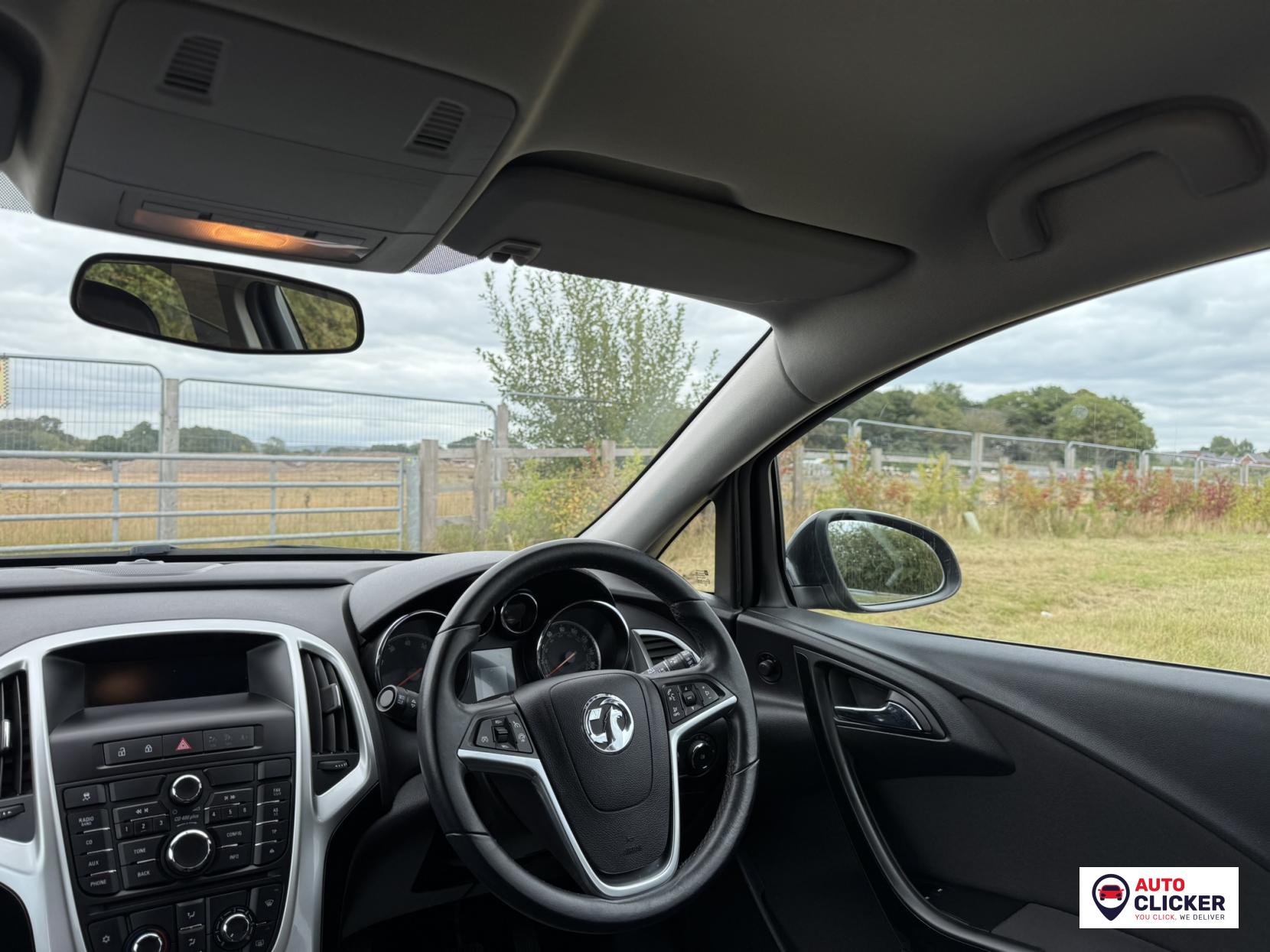 Vauxhall Astra 1.4i Excite Hatchback 5dr Petrol Manual Euro 6 (100 ps)