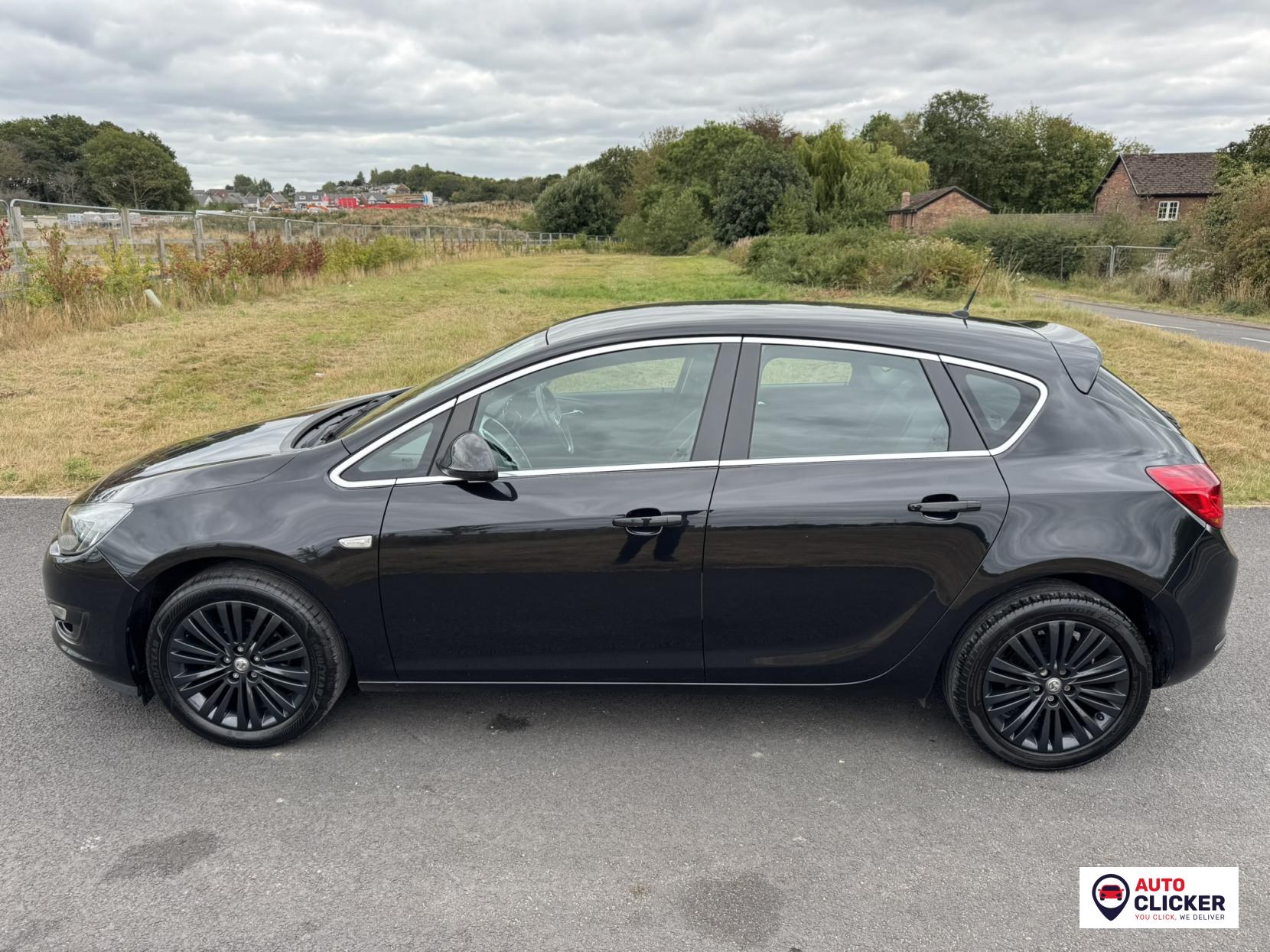 Vauxhall Astra 1.4i Excite Hatchback 5dr Petrol Manual Euro 6 (100 ps)