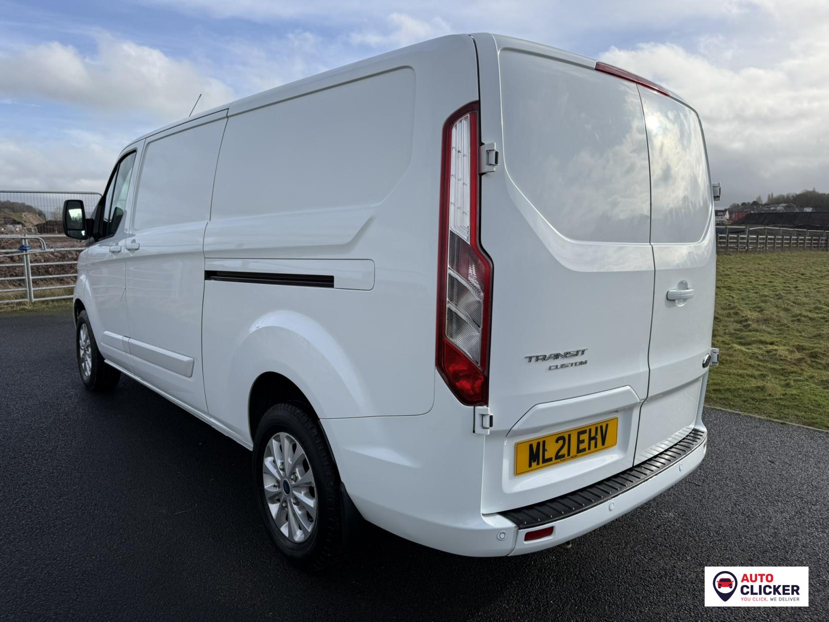Ford Transit Custom 2.0 300 EcoBlue Limited Panel Van 5dr Diesel Manual L2 H1 Euro 6 (s/s) (130 ps)