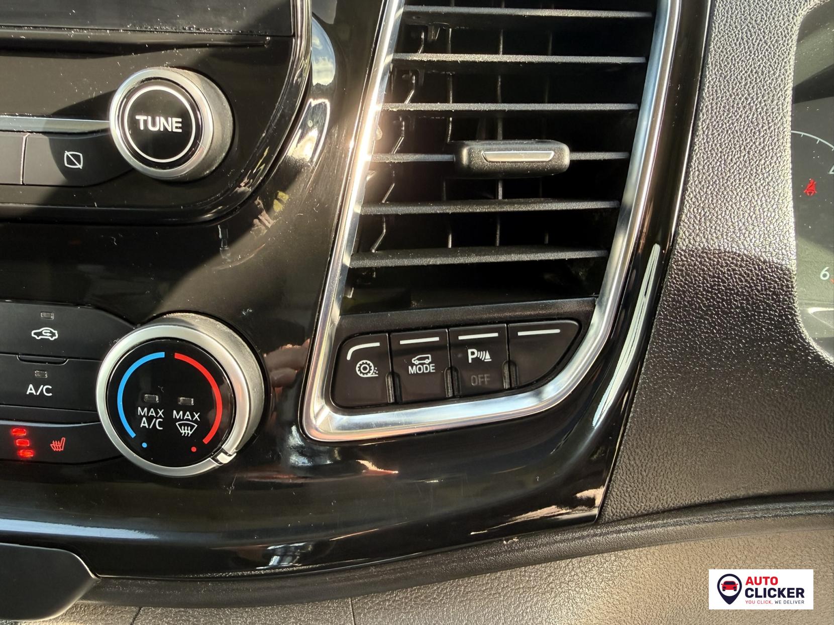 Ford Transit Custom 2.0 300 EcoBlue Limited Panel Van 5dr Diesel Manual L2 H1 Euro 6 (s/s) (130 ps)