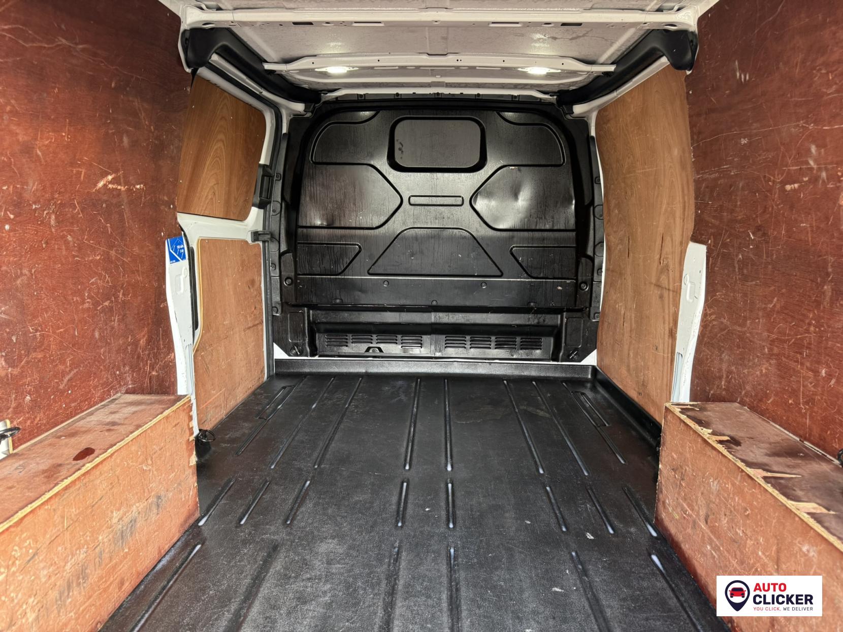 Ford Transit Custom 2.0 300 EcoBlue Limited Panel Van 5dr Diesel Manual L2 H1 Euro 6 (s/s) (130 ps)