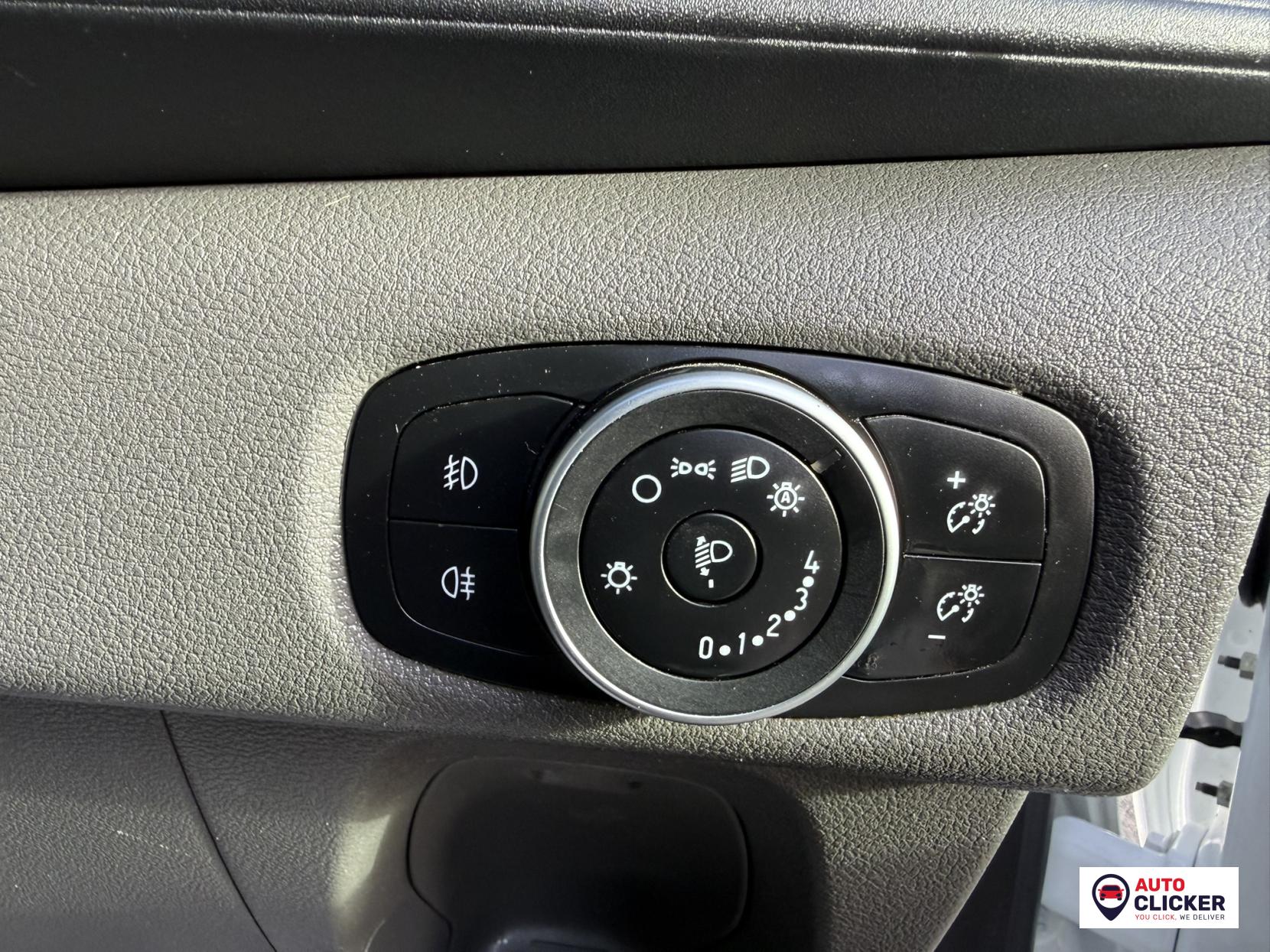 Ford Transit Custom 2.0 300 EcoBlue Limited Panel Van 5dr Diesel Manual L2 H1 Euro 6 (s/s) (130 ps)