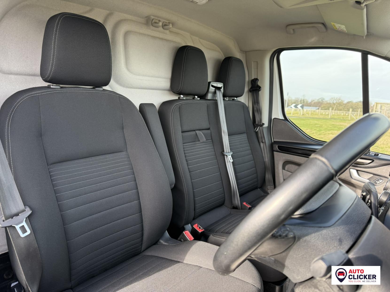 Ford Transit Custom 2.0 300 EcoBlue Limited Panel Van 5dr Diesel Manual L2 H1 Euro 6 (s/s) (130 ps)
