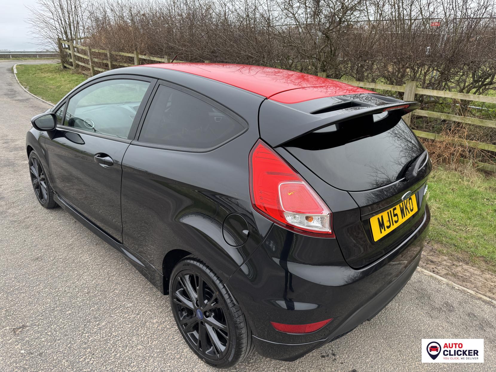 Ford Fiesta 1.0T EcoBoost Zetec S Black Edition Hatchback 3dr Petrol Manual Euro 6 (s/s) (140 ps)