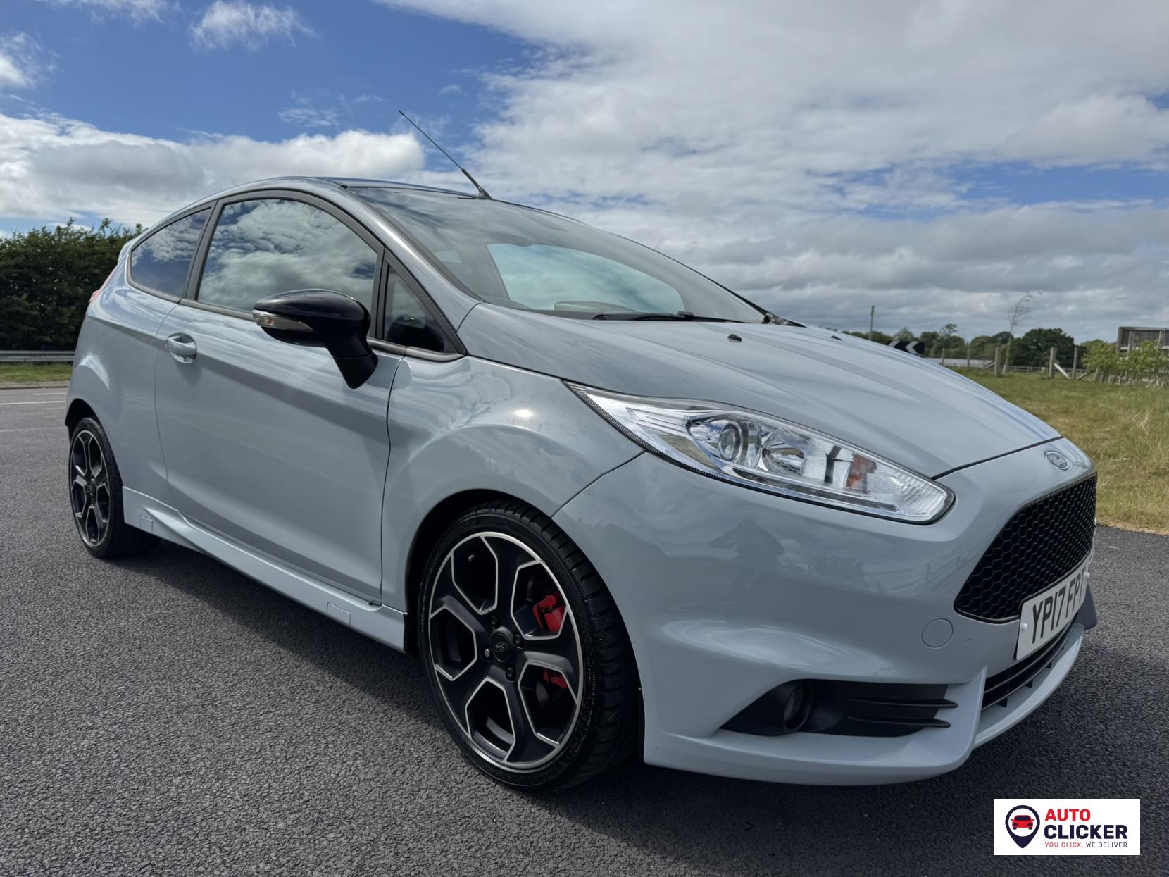 Ford Fiesta 1.6T EcoBoost ST-200 Hatchback 3dr Petrol Manual Euro 6 (200 ps)