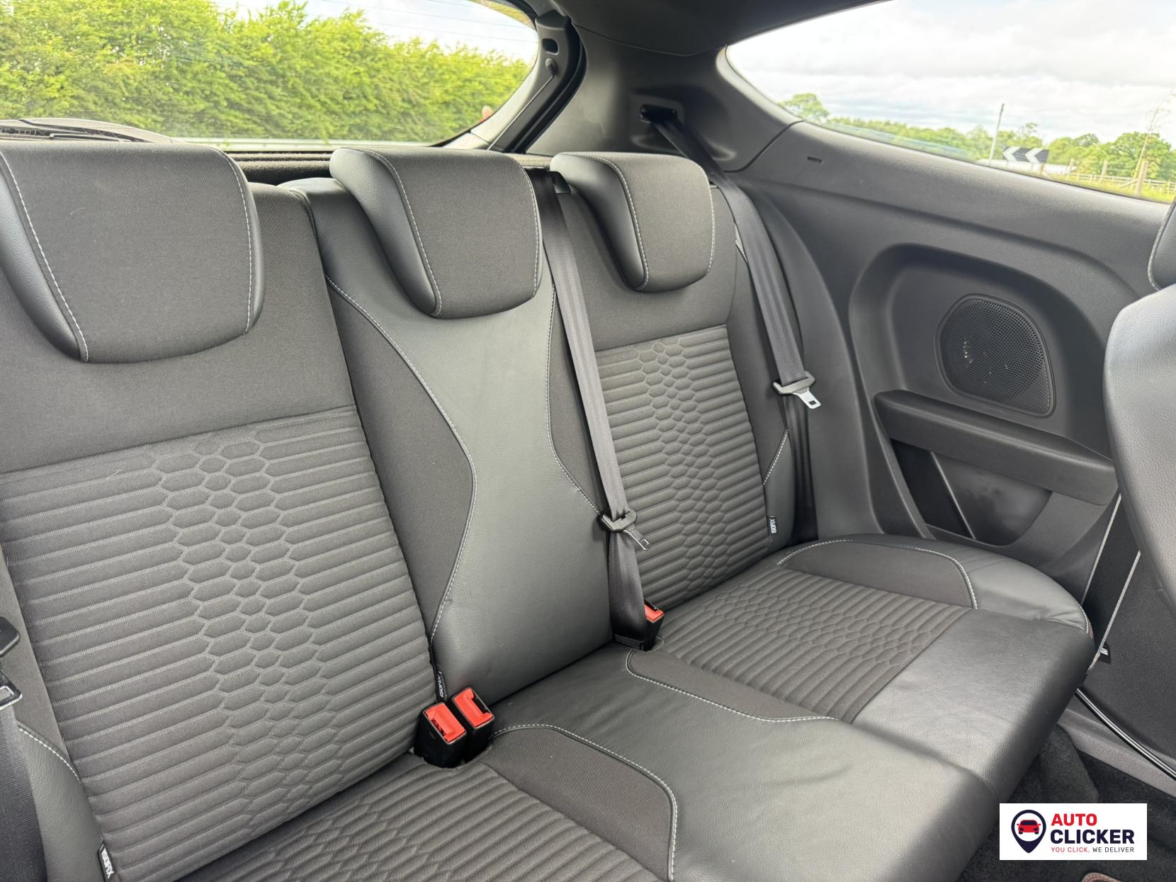 Ford Fiesta 1.6T EcoBoost ST-200 Hatchback 3dr Petrol Manual Euro 6 (200 ps)