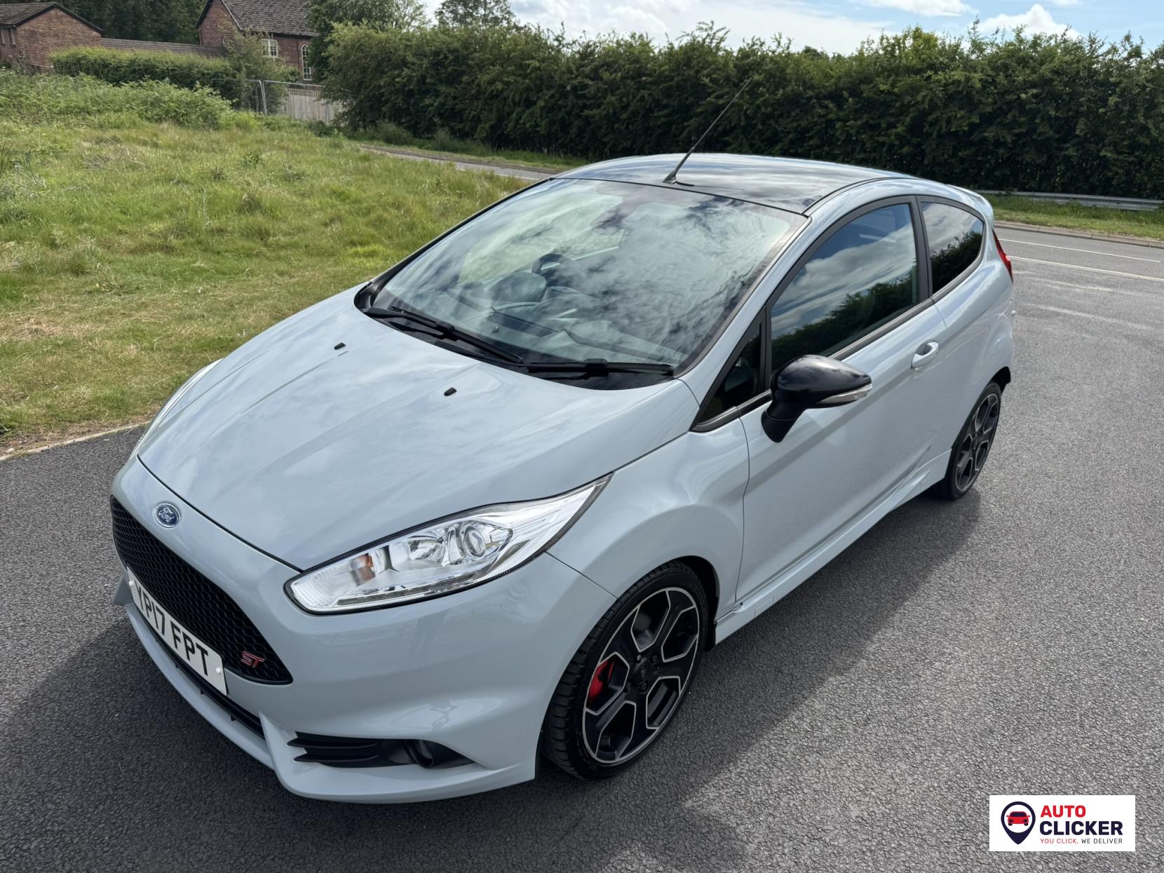Ford Fiesta 1.6T EcoBoost ST-200 Hatchback 3dr Petrol Manual Euro 6 (200 ps)