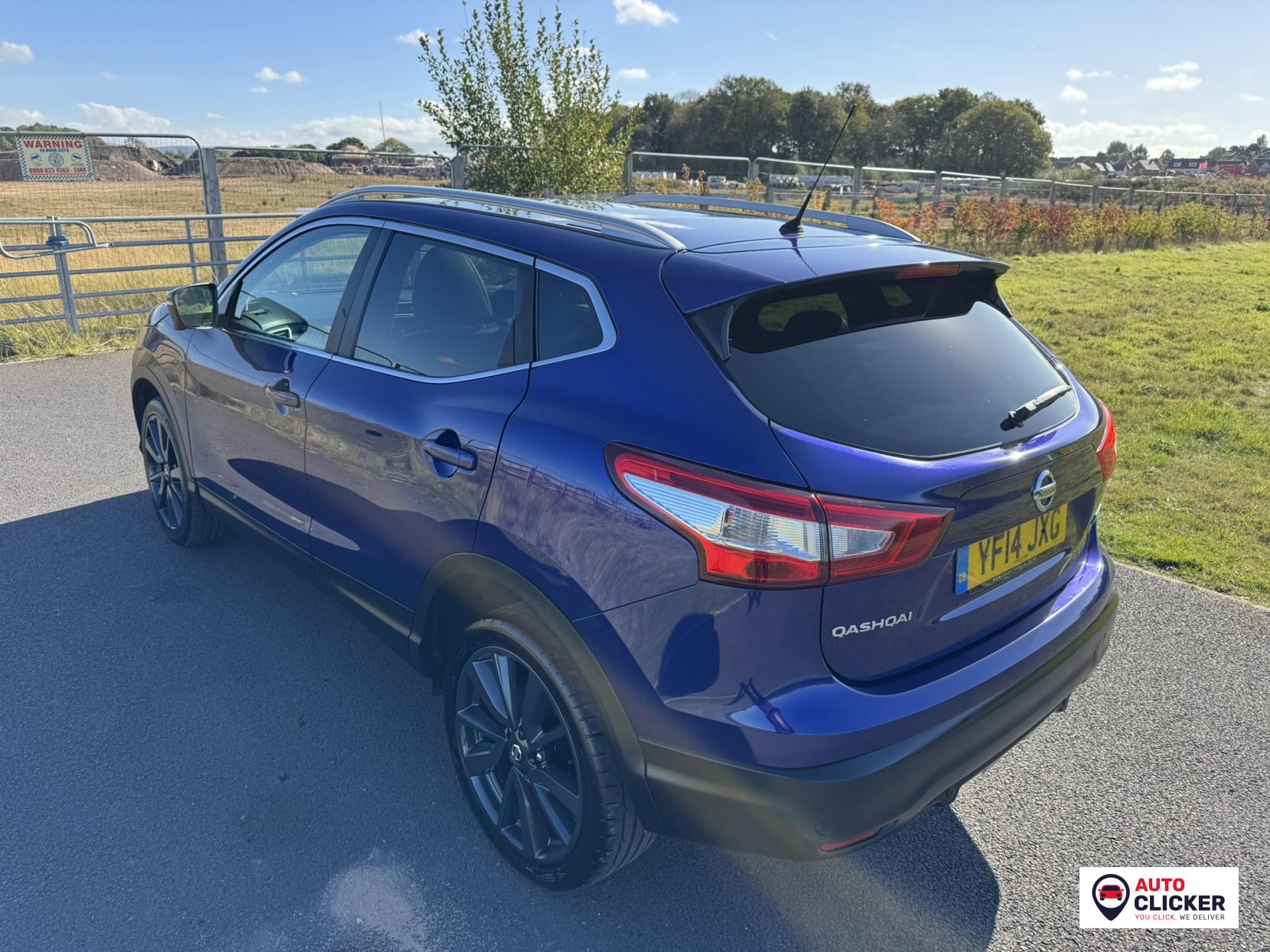 Nissan Qashqai 1.6 dCi Tekna SUV 5dr Diesel Manual 2WD Euro 5 (s/s) (130 ps)