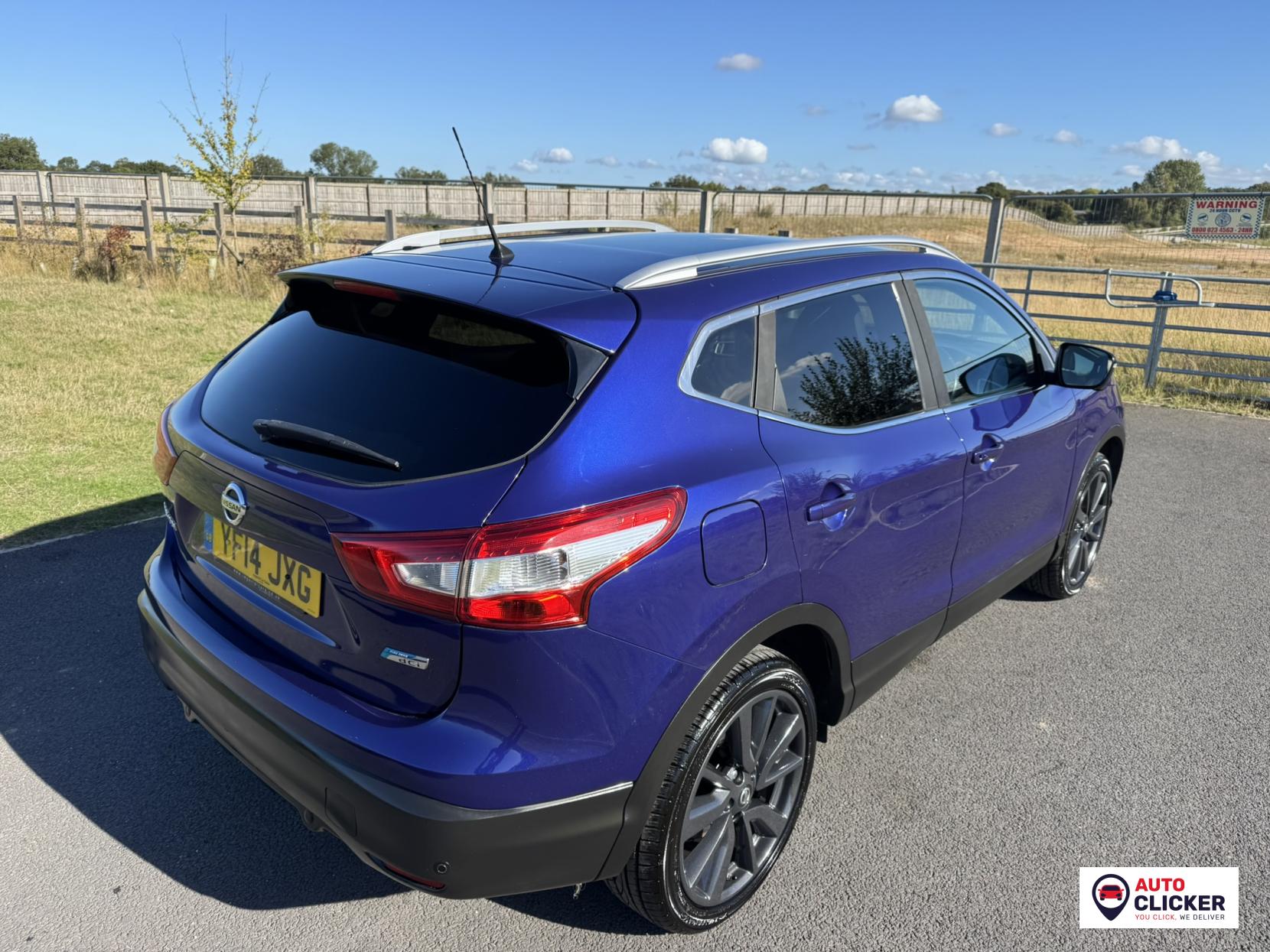 Nissan Qashqai 1.6 dCi Tekna SUV 5dr Diesel Manual 2WD Euro 5 (s/s) (130 ps)