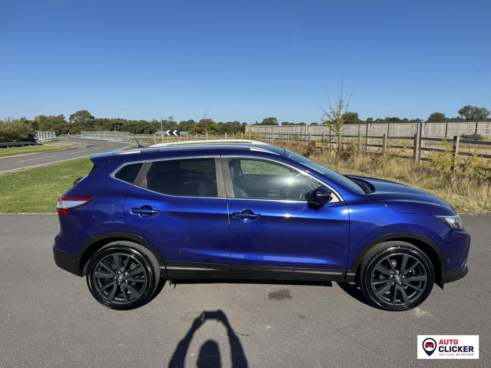 Nissan Qashqai 1.6 dCi Tekna SUV 5dr Diesel Manual 2WD Euro 5 (s/s) (130 ps)