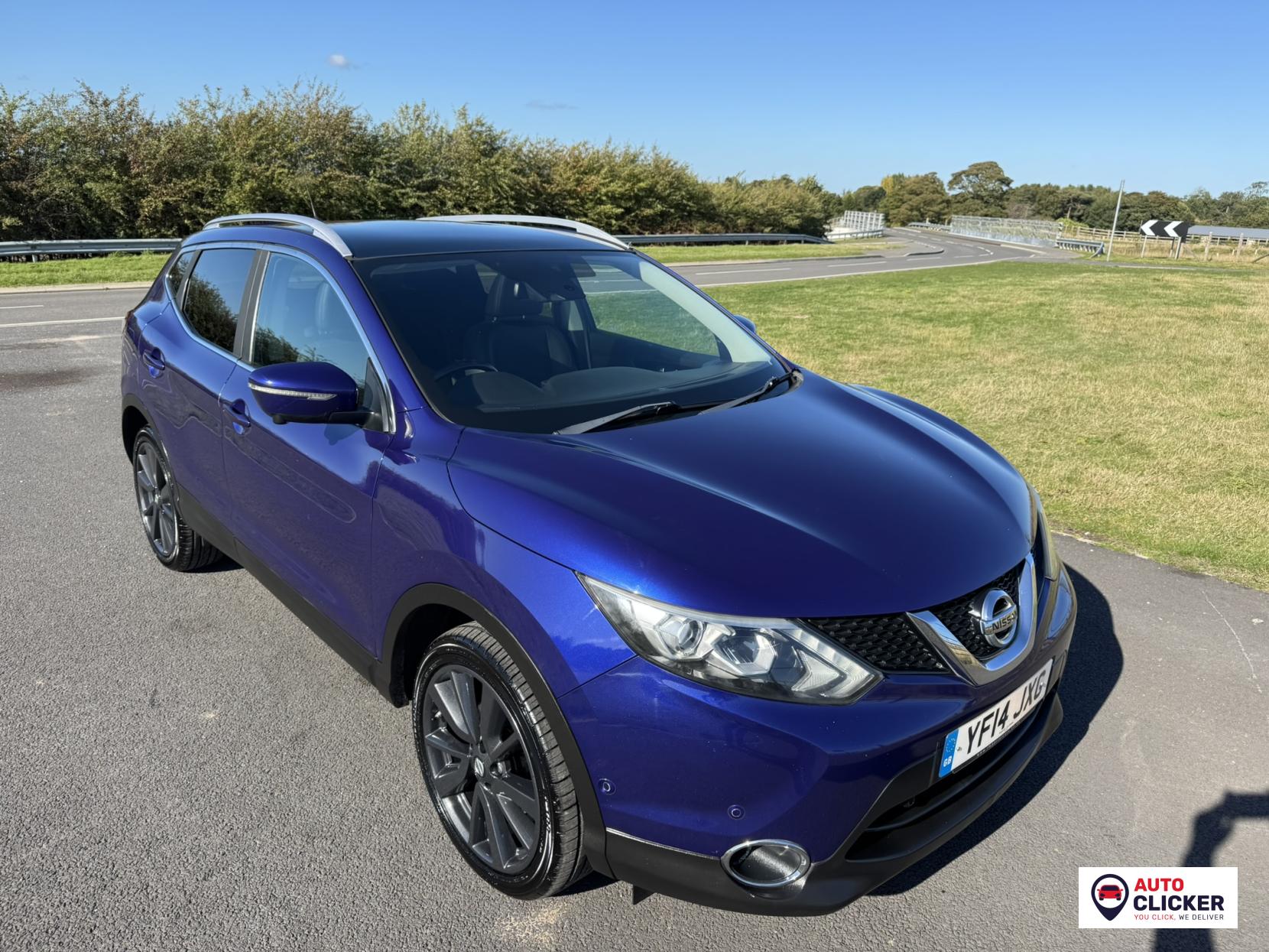 Nissan Qashqai 1.6 dCi Tekna SUV 5dr Diesel Manual 2WD Euro 5 (s/s) (130 ps)