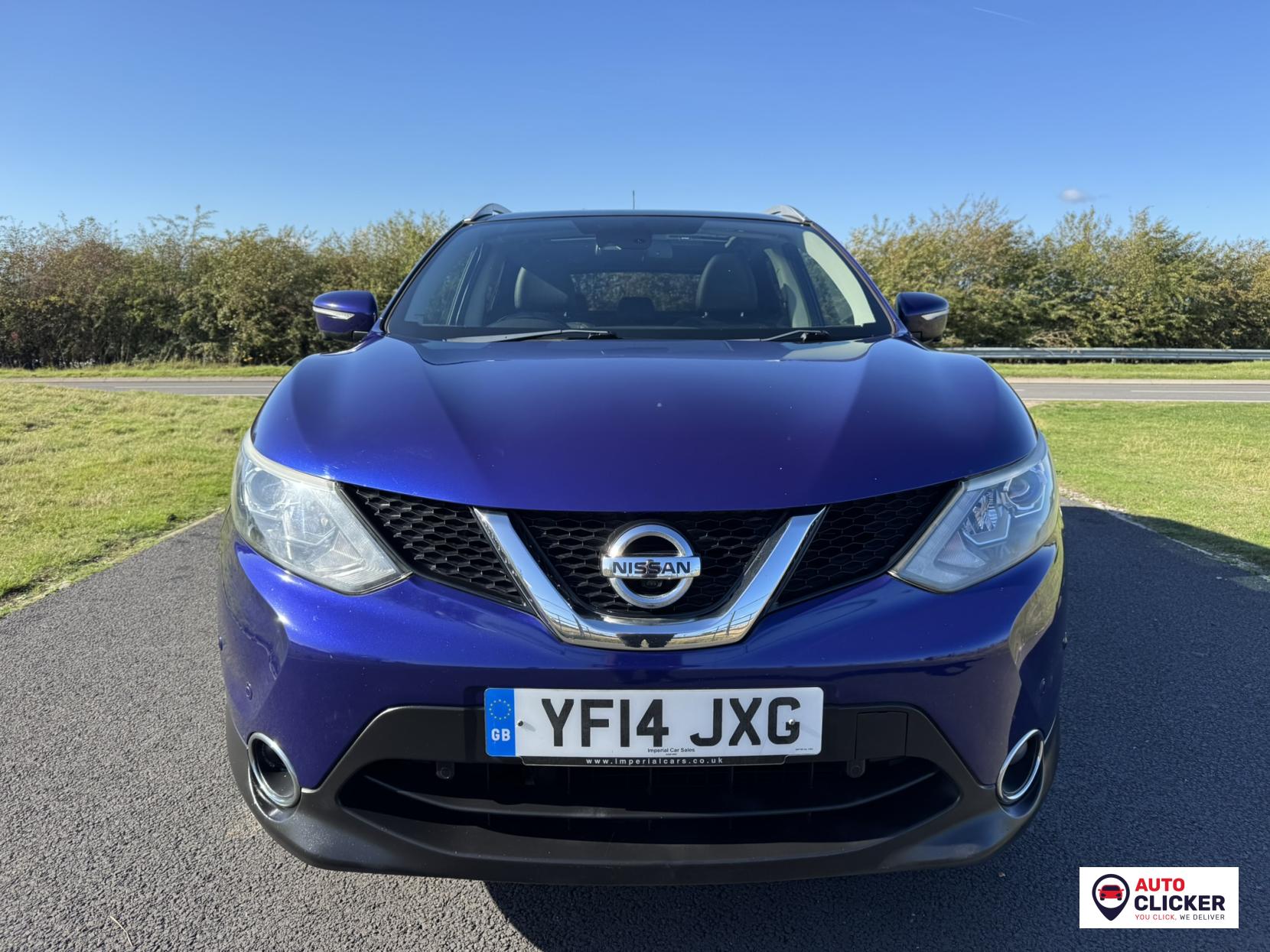 Nissan Qashqai 1.6 dCi Tekna SUV 5dr Diesel Manual 2WD Euro 5 (s/s) (130 ps)