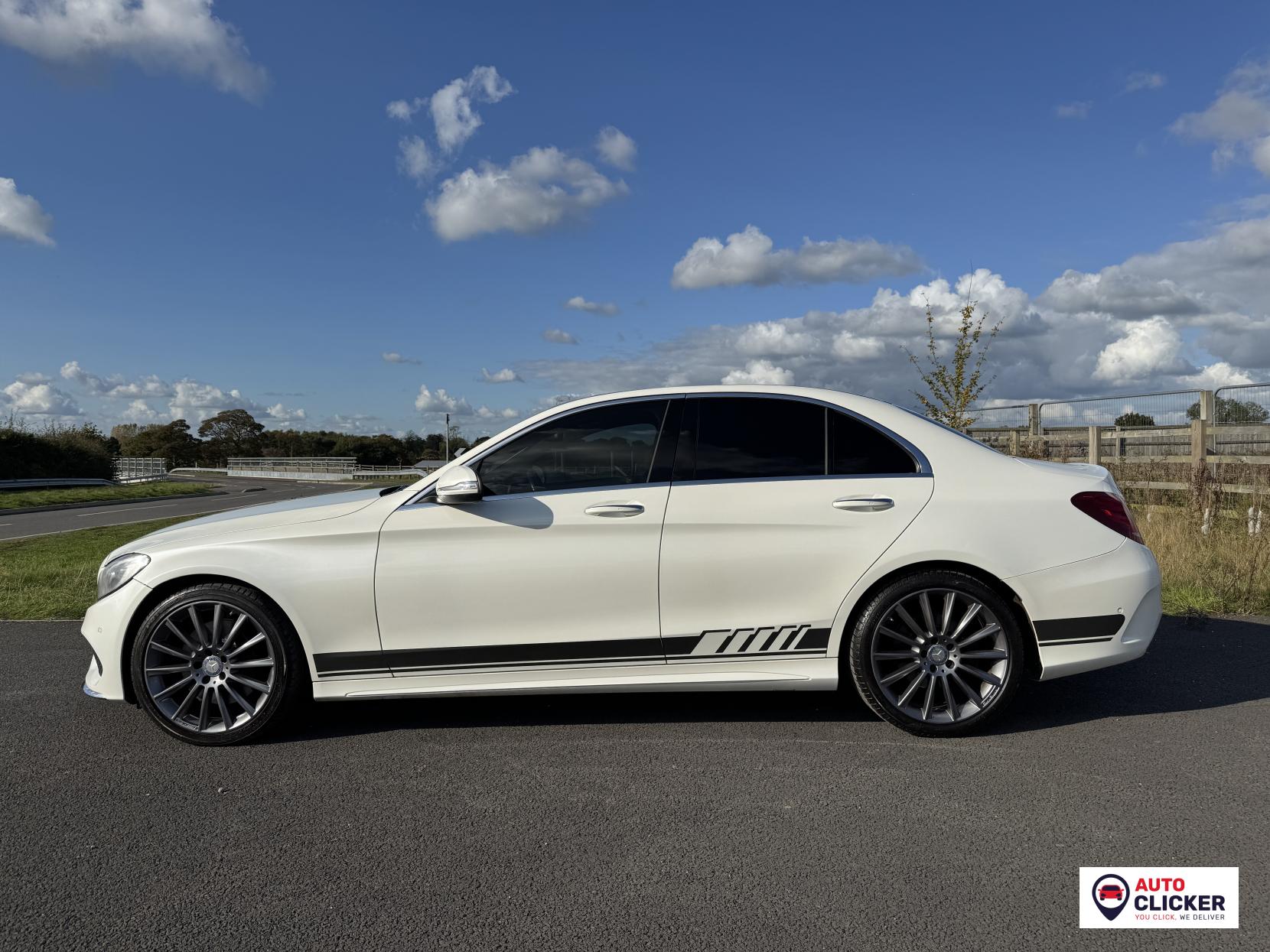 Mercedes-Benz C Class 2.1 C250 BlueTEC AMG Line Saloon 4dr Diesel G-Tronic+ Euro 6 (s/s) (204 ps)