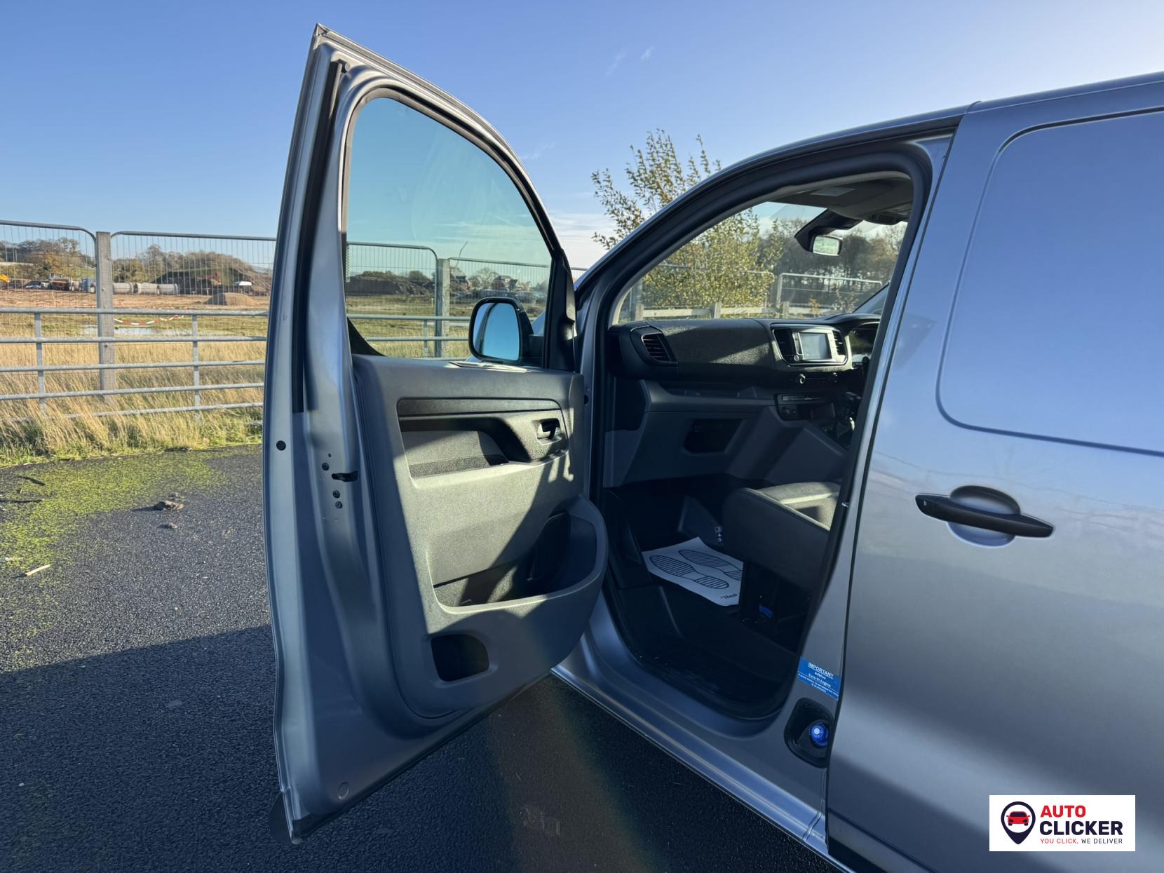 Peugeot Expert 1.5 BlueHDi 1000 Professional Standard Panel Van 6dr Diesel Manual MWB Euro 6 (s/s) (100 bhp)