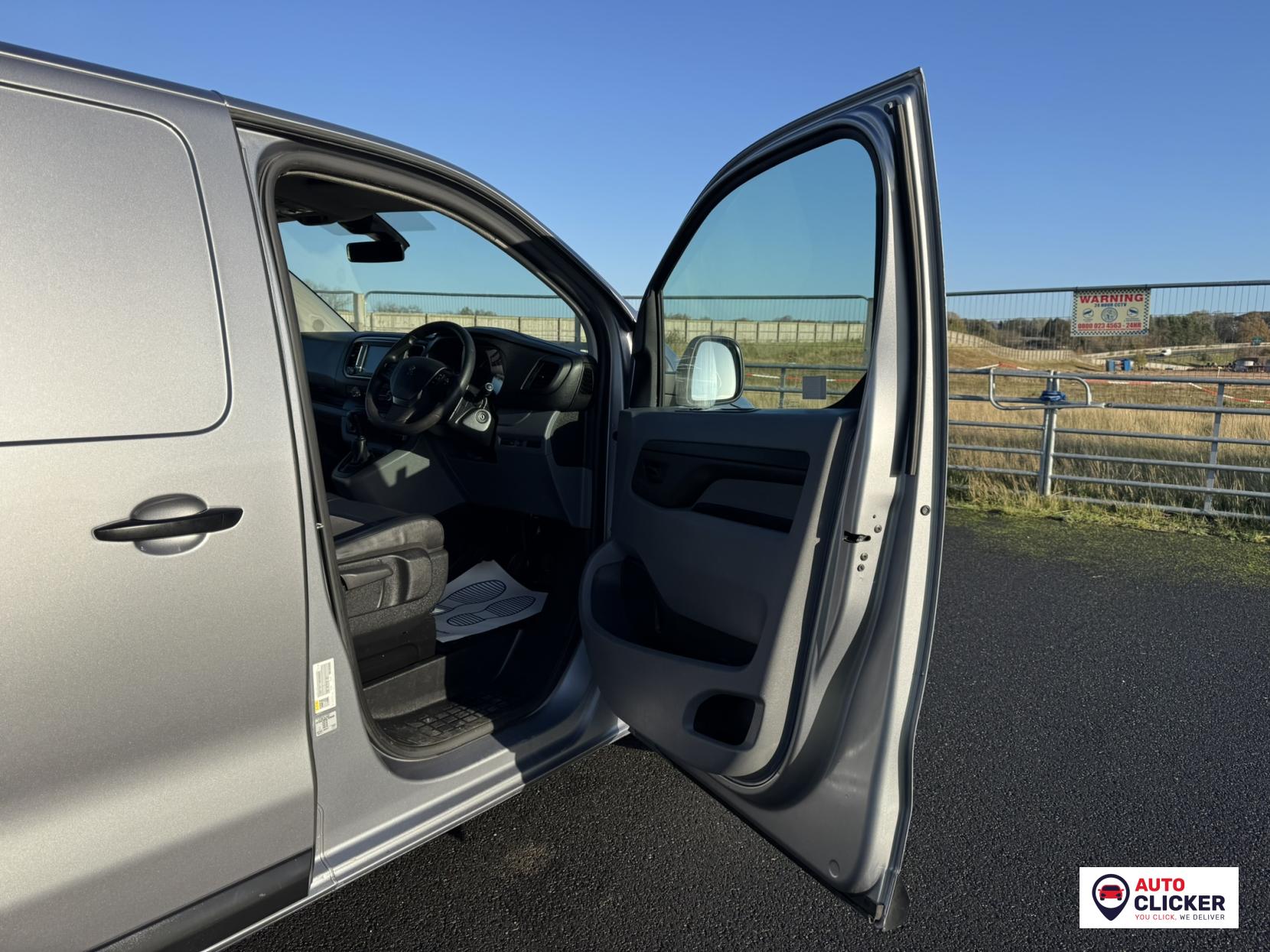 Peugeot Expert 1.5 BlueHDi 1000 Professional Standard Panel Van 6dr Diesel Manual MWB Euro 6 (s/s) (100 bhp)