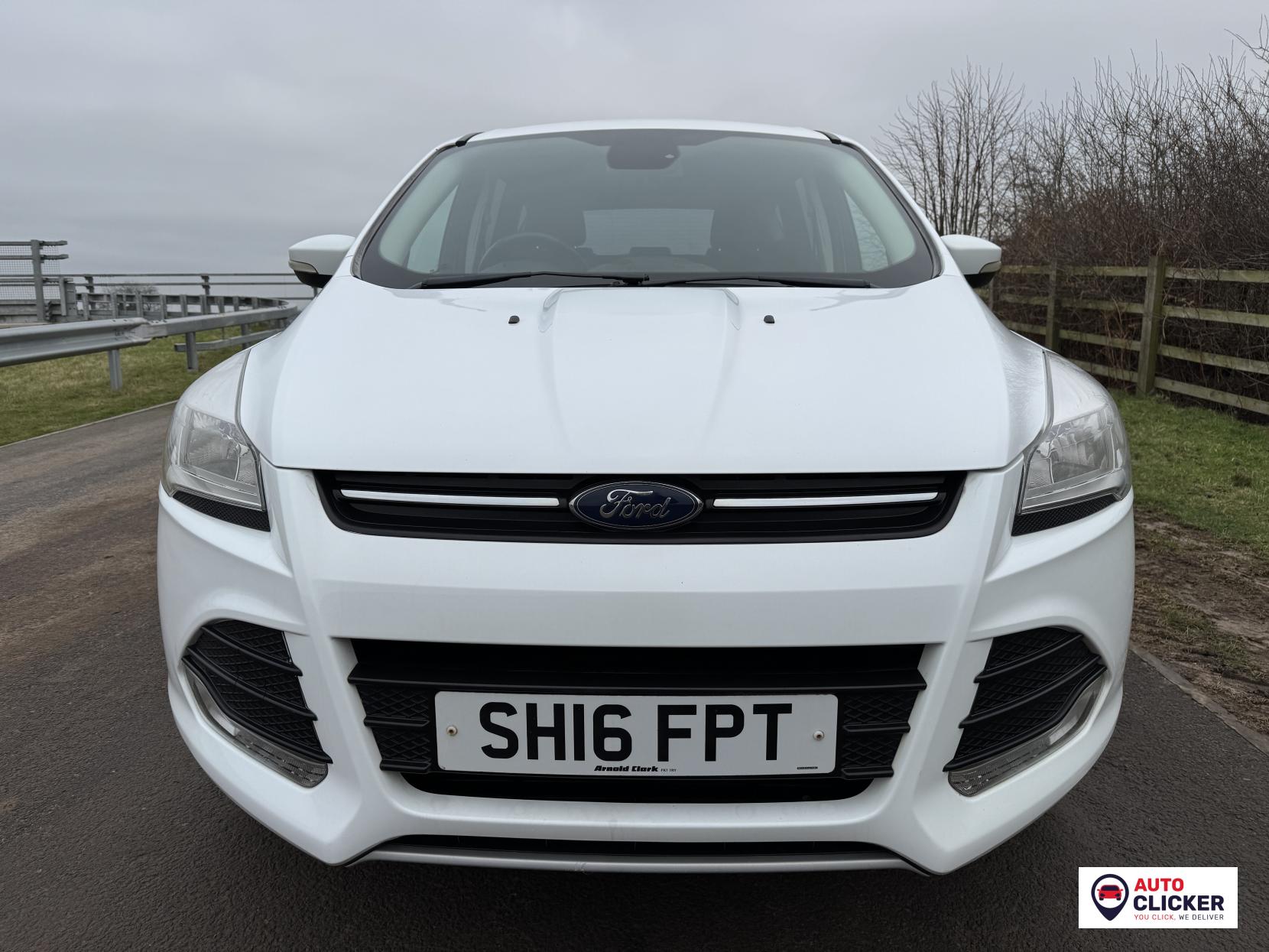 Ford Kuga 2.0 TDCi Zetec SUV 5dr Diesel Manual 2WD Euro 6 (s/s) (150 ps)