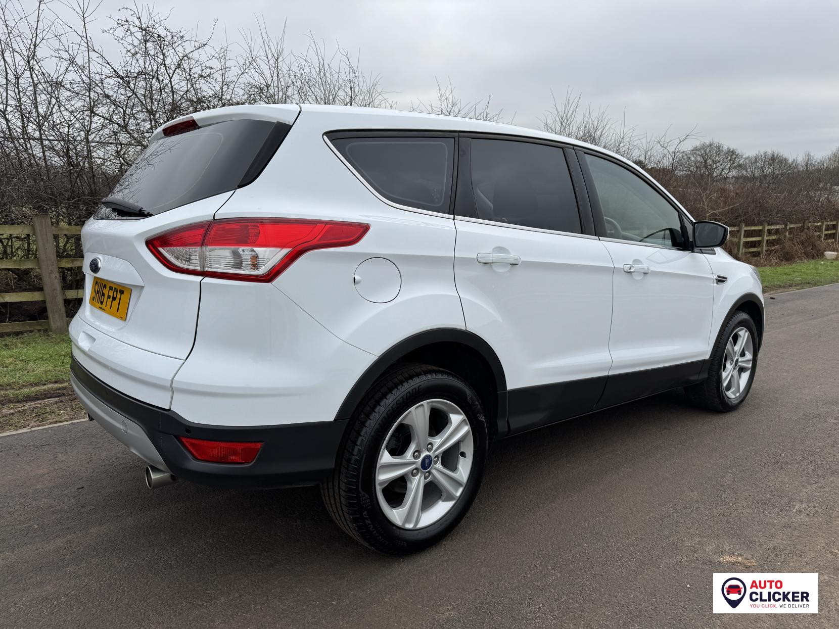 Ford Kuga 2.0 TDCi Zetec SUV 5dr Diesel Manual 2WD Euro 6 (s/s) (150 ps)