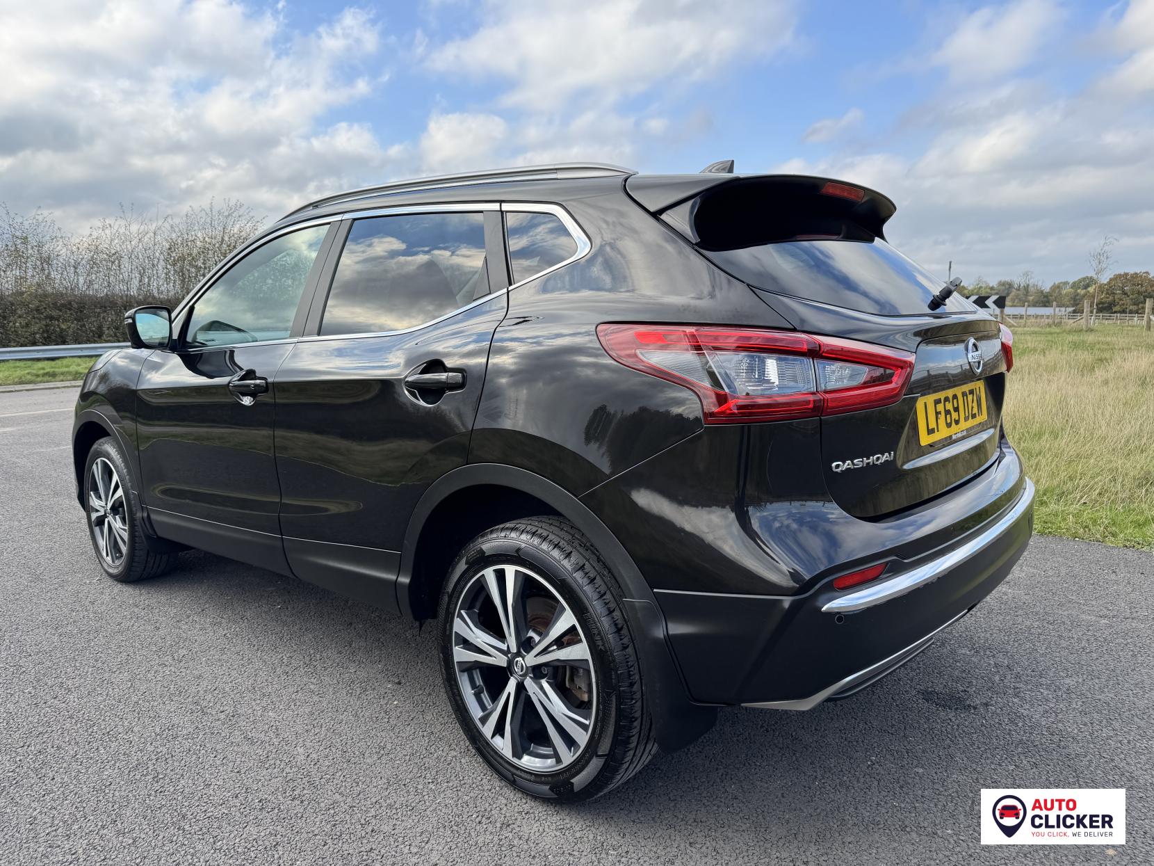 Nissan Qashqai 1.5 dCi N-Connecta SUV 5dr Diesel DCT Auto Euro 6 (s/s) (115 ps)