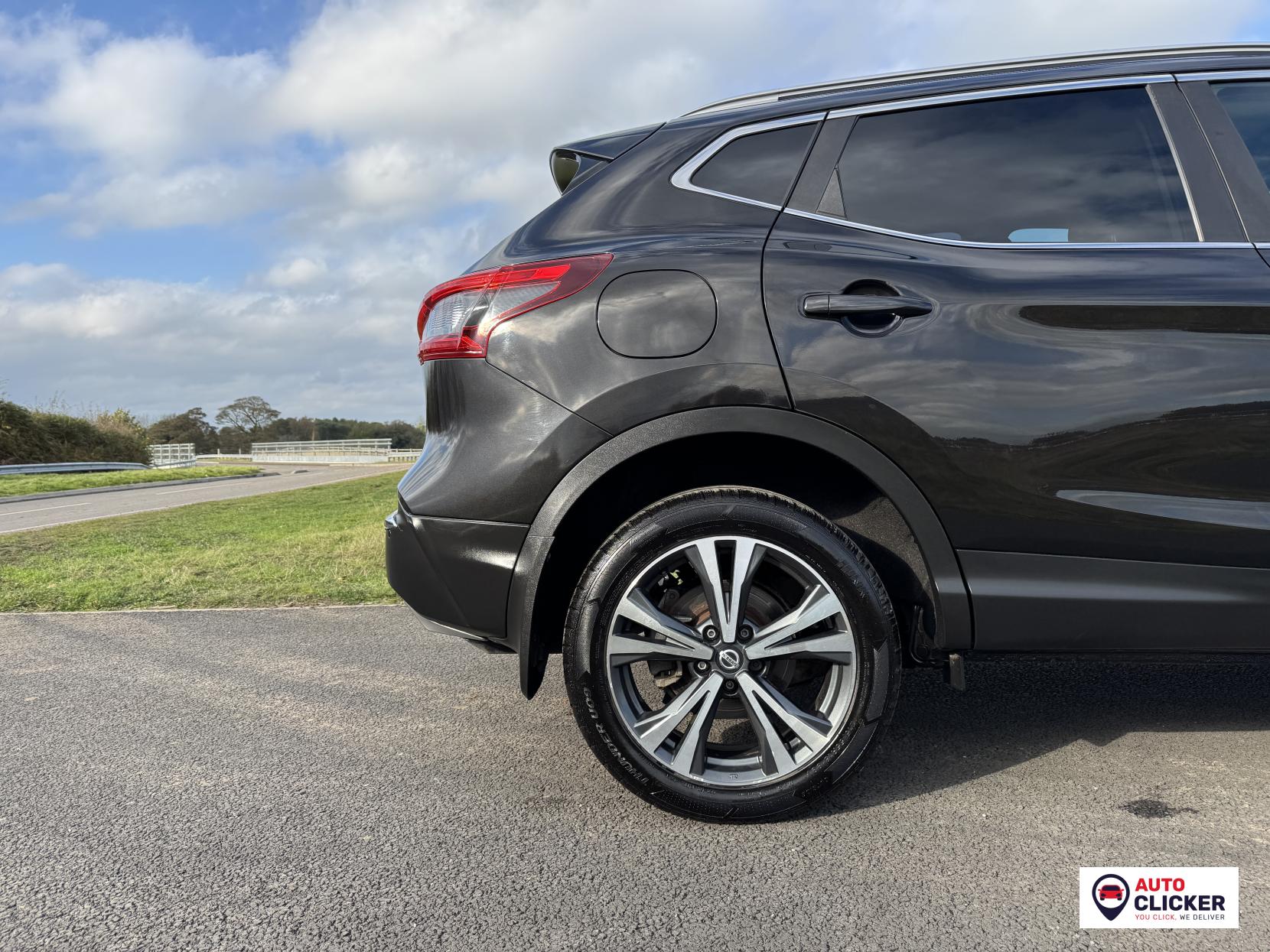 Nissan Qashqai 1.5 dCi N-Connecta SUV 5dr Diesel DCT Auto Euro 6 (s/s) (115 ps)