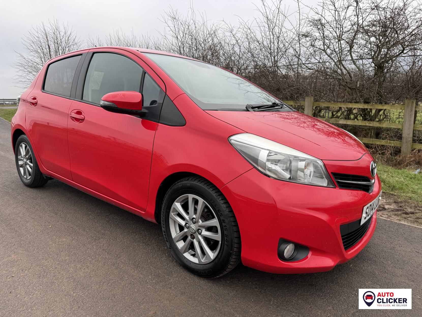 Toyota Yaris 1.4 D-4D Icon Plus Hatchback 5dr Diesel Manual Euro 5 (90 ps)