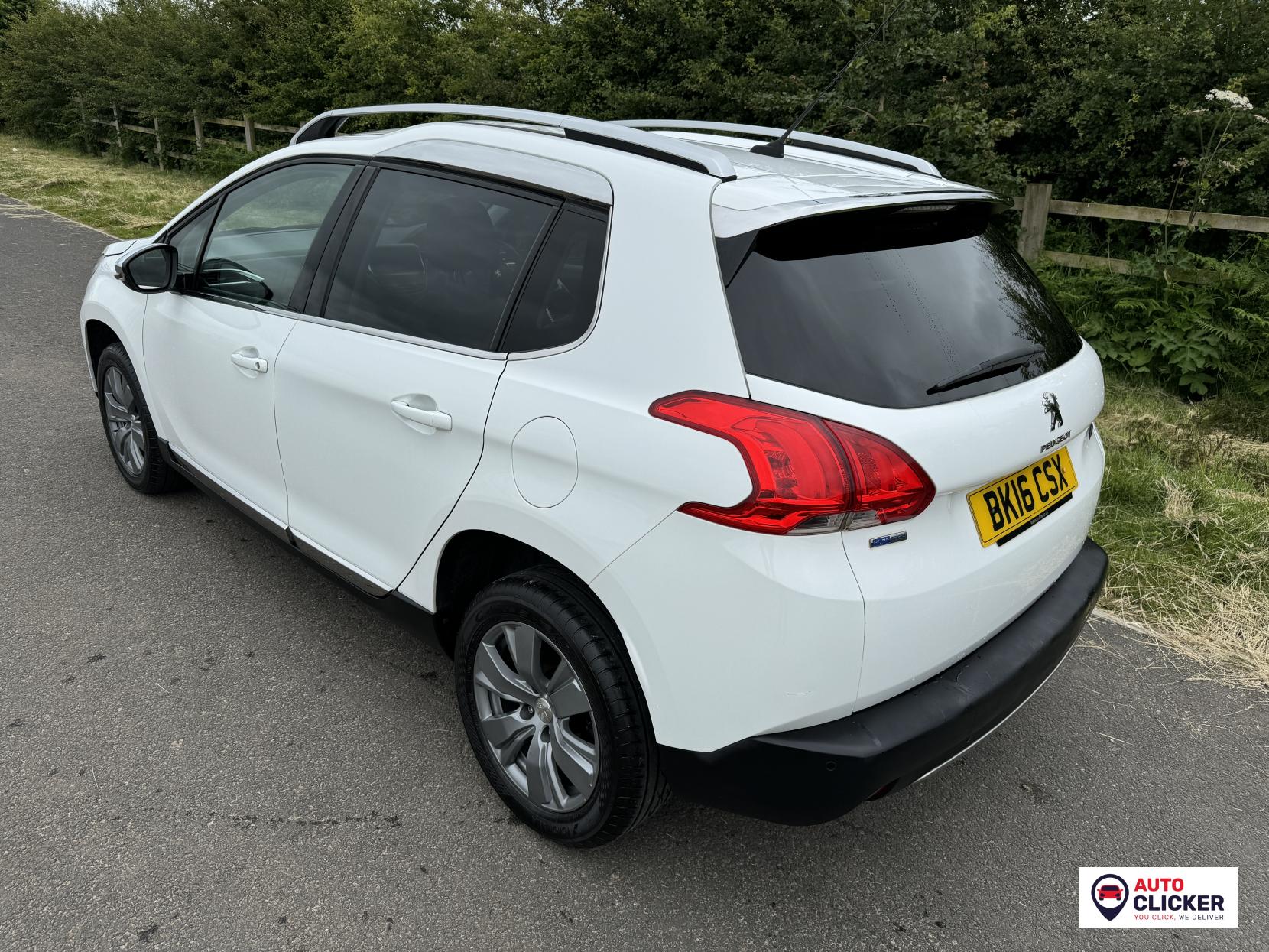 Peugeot 2008 1.2 PureTech Allure SUV 5dr Petrol ETG Euro 6 (s/s) (82 ps)