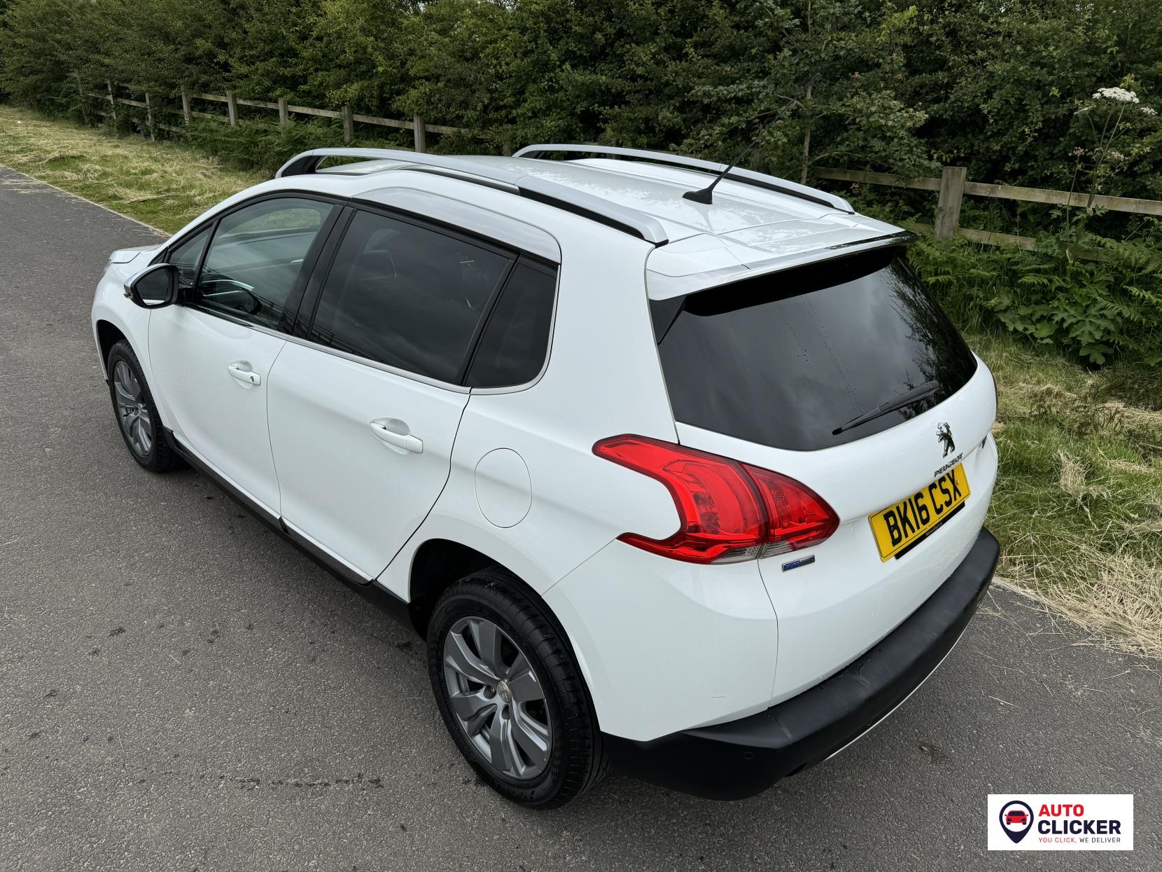 Peugeot 2008 1.2 PureTech Allure SUV 5dr Petrol ETG Euro 6 (s/s) (82 ps)