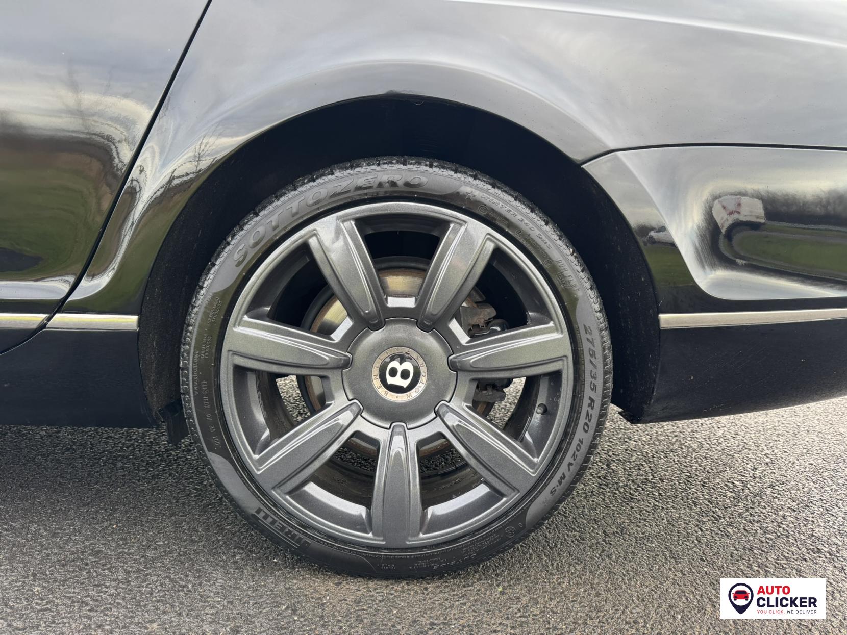 Bentley Continental 6.0 W12 Flying Spur Saloon 4dr Petrol Auto 4WD Euro 4 (560 ps)