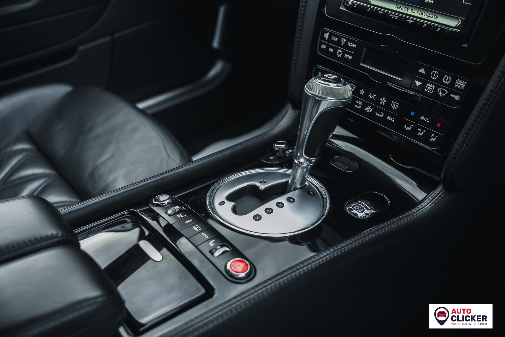 Bentley Continental 6.0 W12 Flying Spur Saloon 4dr Petrol Auto 4WD Euro 4 (560 ps)