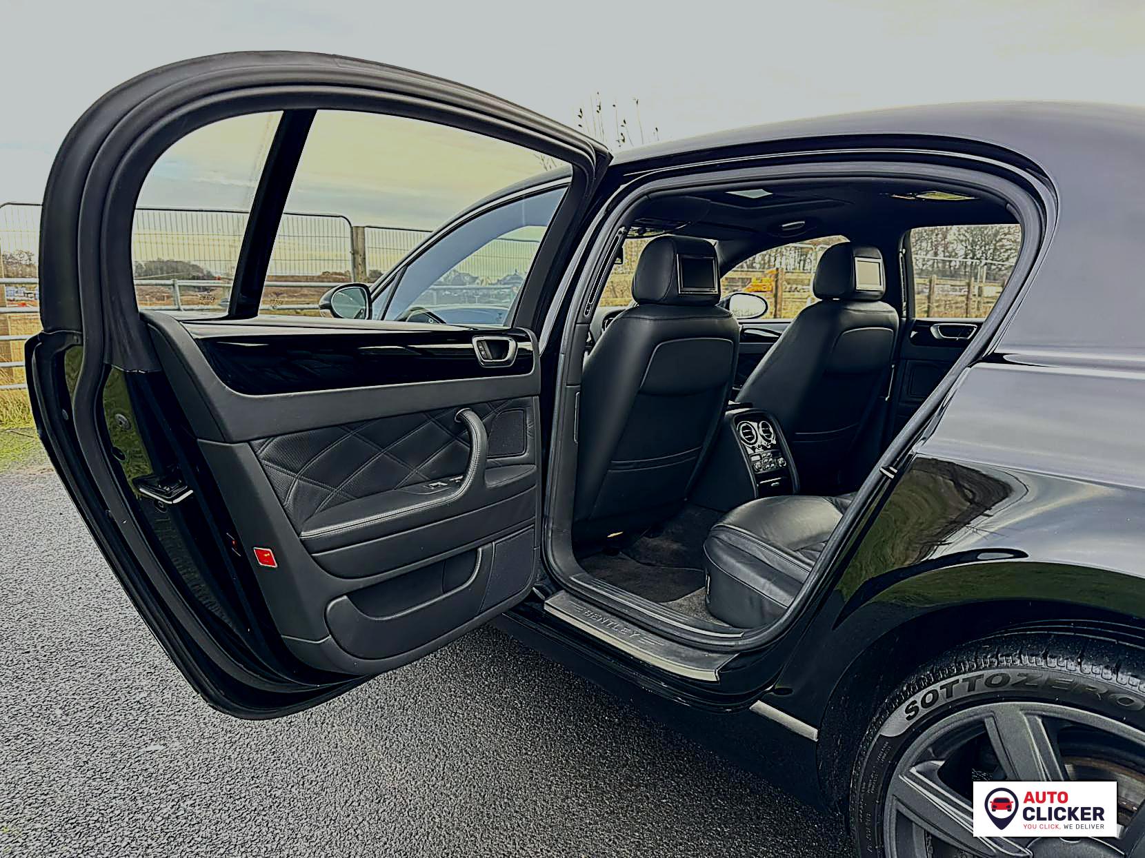 Bentley Continental 6.0 W12 Flying Spur Saloon 4dr Petrol Auto 4WD Euro 4 (560 ps)