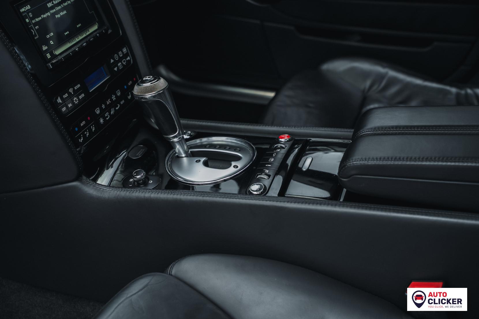 Bentley Continental 6.0 W12 Flying Spur Saloon 4dr Petrol Auto 4WD Euro 4 (560 ps)