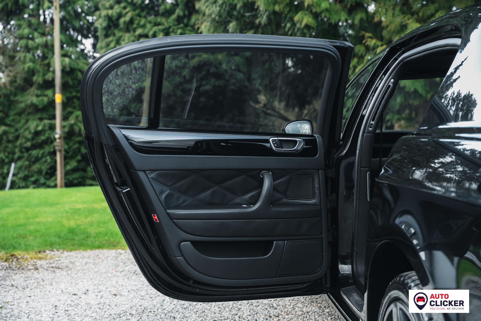 Bentley Continental 6.0 W12 Flying Spur Saloon 4dr Petrol Auto 4WD Euro 4 (560 ps)