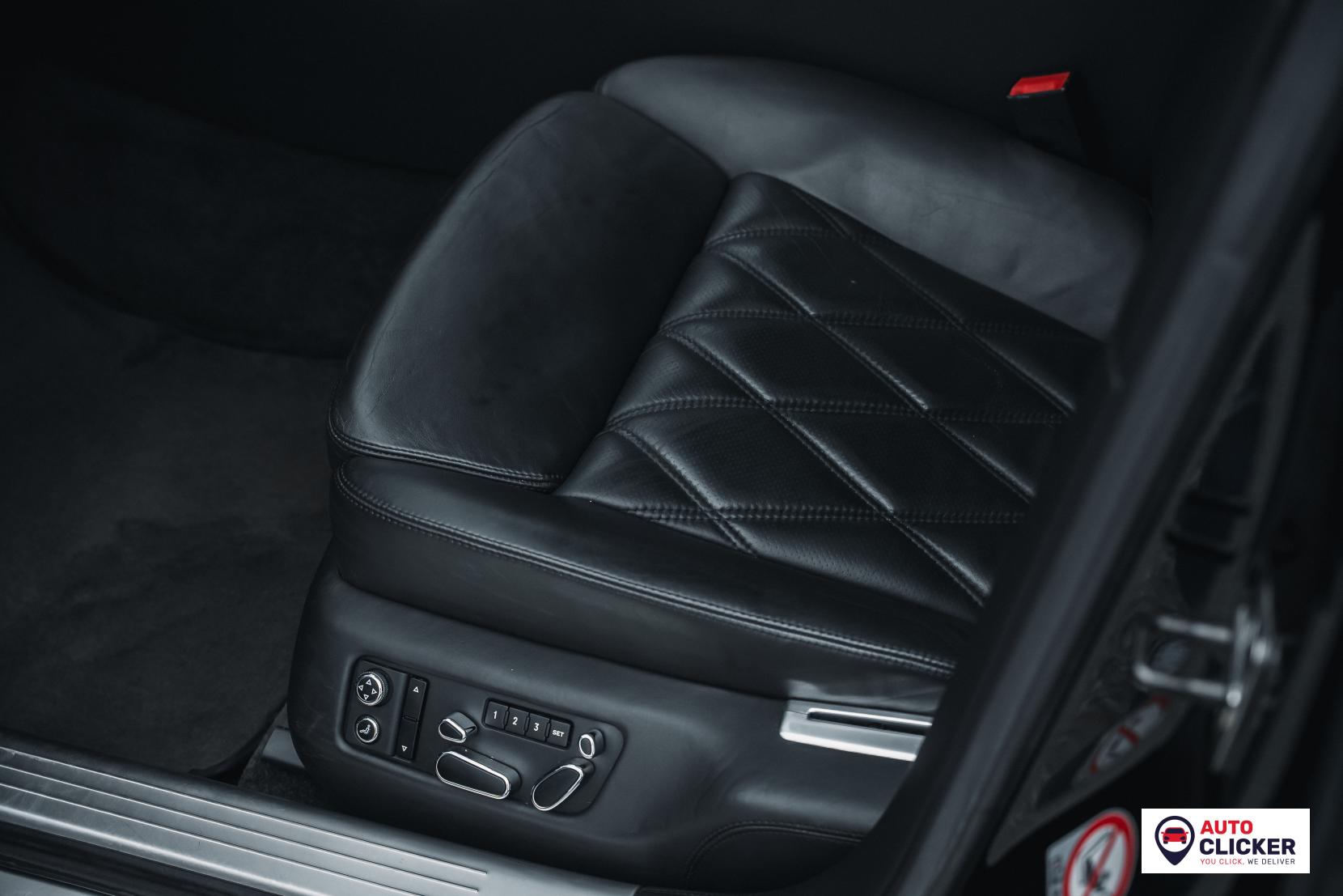 Bentley Continental 6.0 W12 Flying Spur Saloon 4dr Petrol Auto 4WD Euro 4 (560 ps)