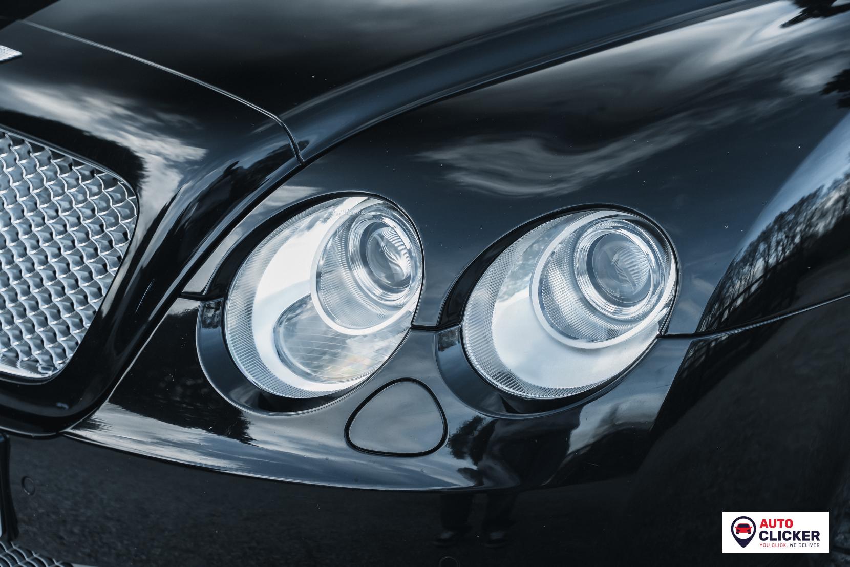 Bentley Continental 6.0 W12 Flying Spur Saloon 4dr Petrol Auto 4WD Euro 4 (560 ps)