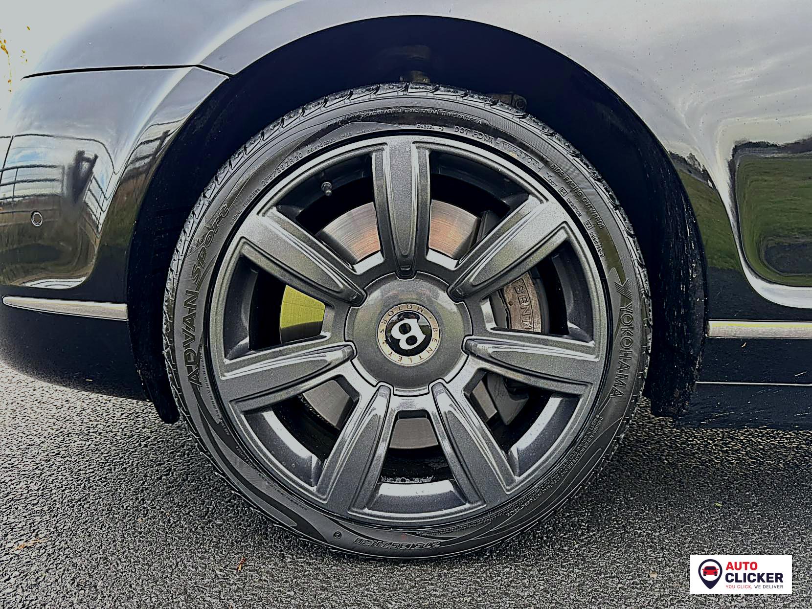 Bentley Continental 6.0 W12 Flying Spur Saloon 4dr Petrol Auto 4WD Euro 4 (560 ps)