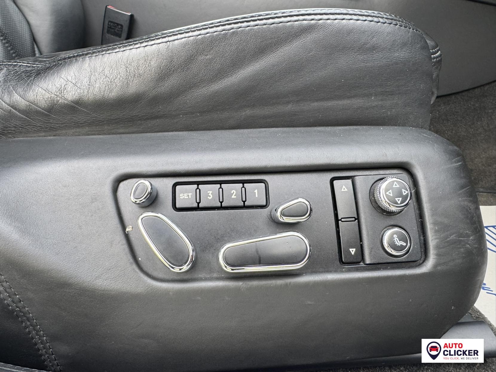 Bentley Continental 6.0 W12 Flying Spur Saloon 4dr Petrol Auto 4WD Euro 4 (560 ps)