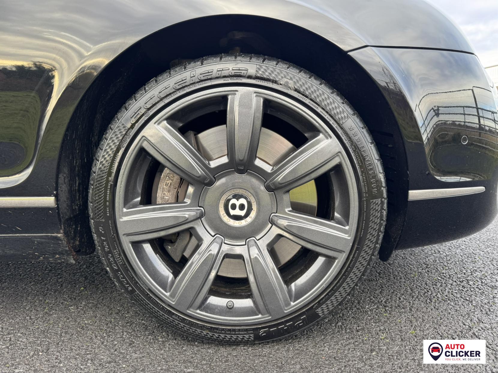 Bentley Continental 6.0 W12 Flying Spur Saloon 4dr Petrol Auto 4WD Euro 4 (560 ps)