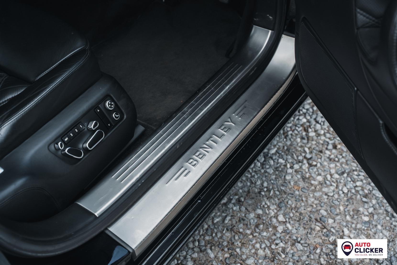 Bentley Continental 6.0 W12 Flying Spur Saloon 4dr Petrol Auto 4WD Euro 4 (560 ps)