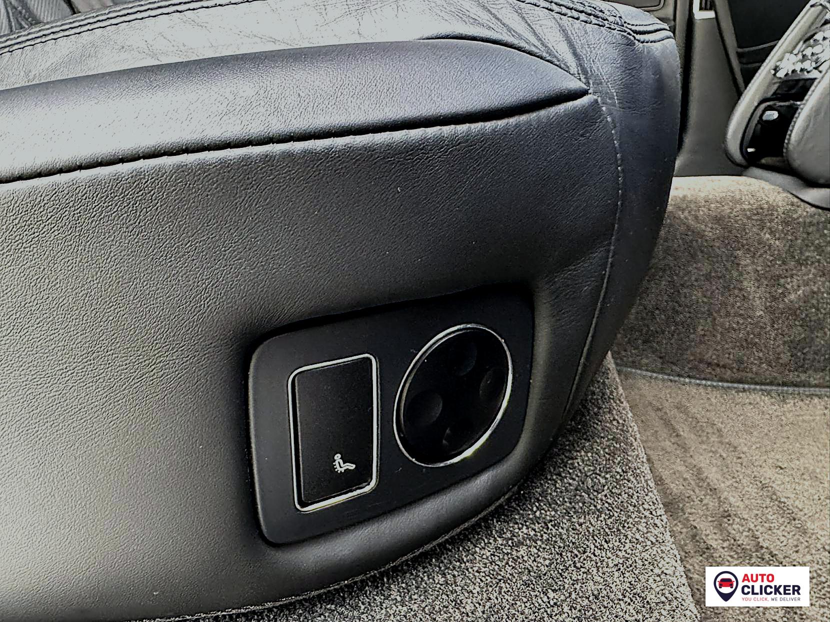 Bentley Continental 6.0 W12 Flying Spur Saloon 4dr Petrol Auto 4WD Euro 4 (560 ps)