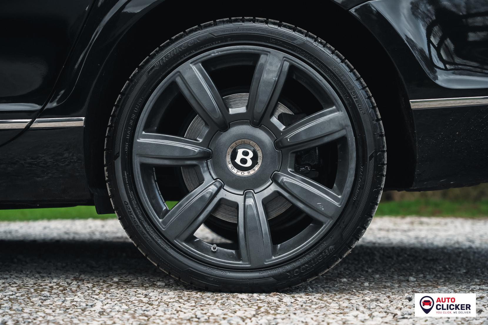 Bentley Continental 6.0 W12 Flying Spur Saloon 4dr Petrol Auto 4WD Euro 4 (560 ps)