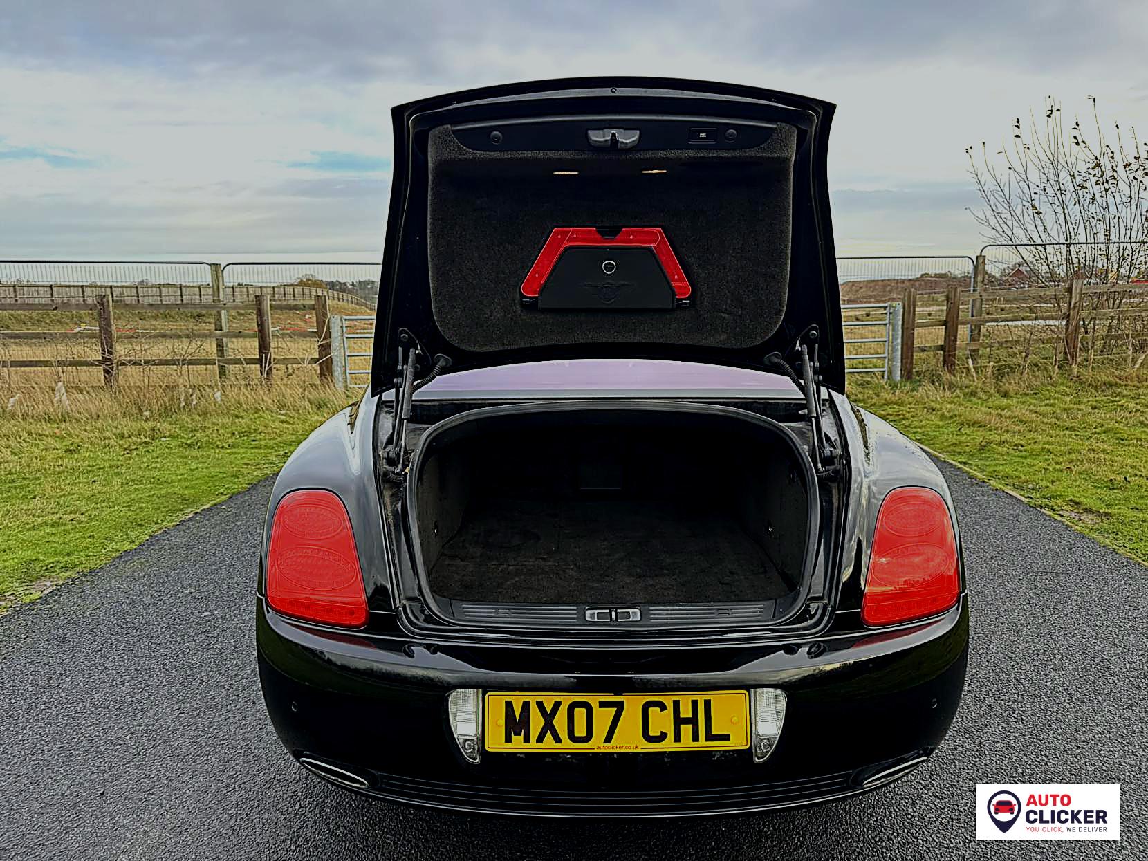 Bentley Continental 6.0 W12 Flying Spur Saloon 4dr Petrol Auto 4WD Euro 4 (560 ps)